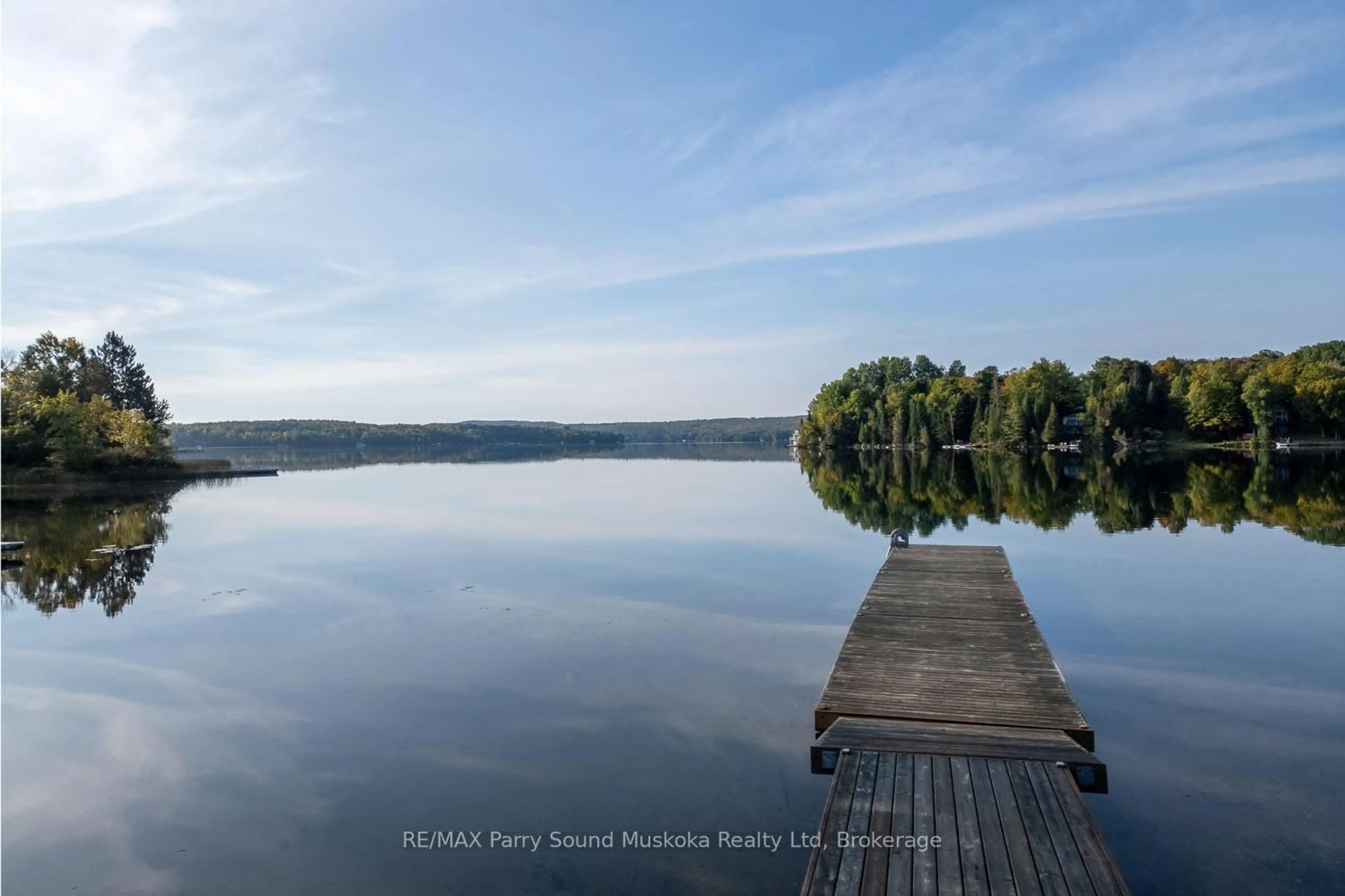 Blurry image for 1075 Sawmill Lane, Lake of Bays Ontario P1H 2J6