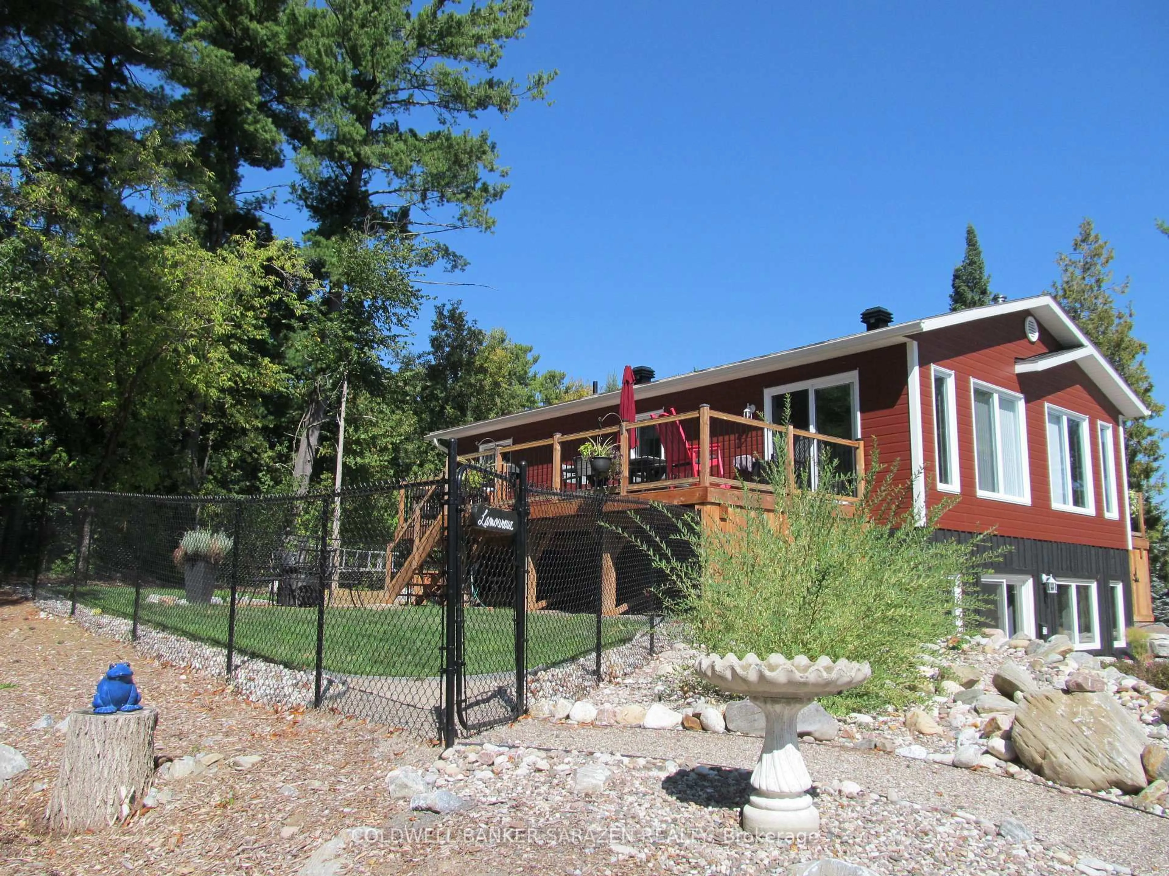 Patio, unknown for 2981 White Lake Rd, White Lake Ontario K0A 3L0