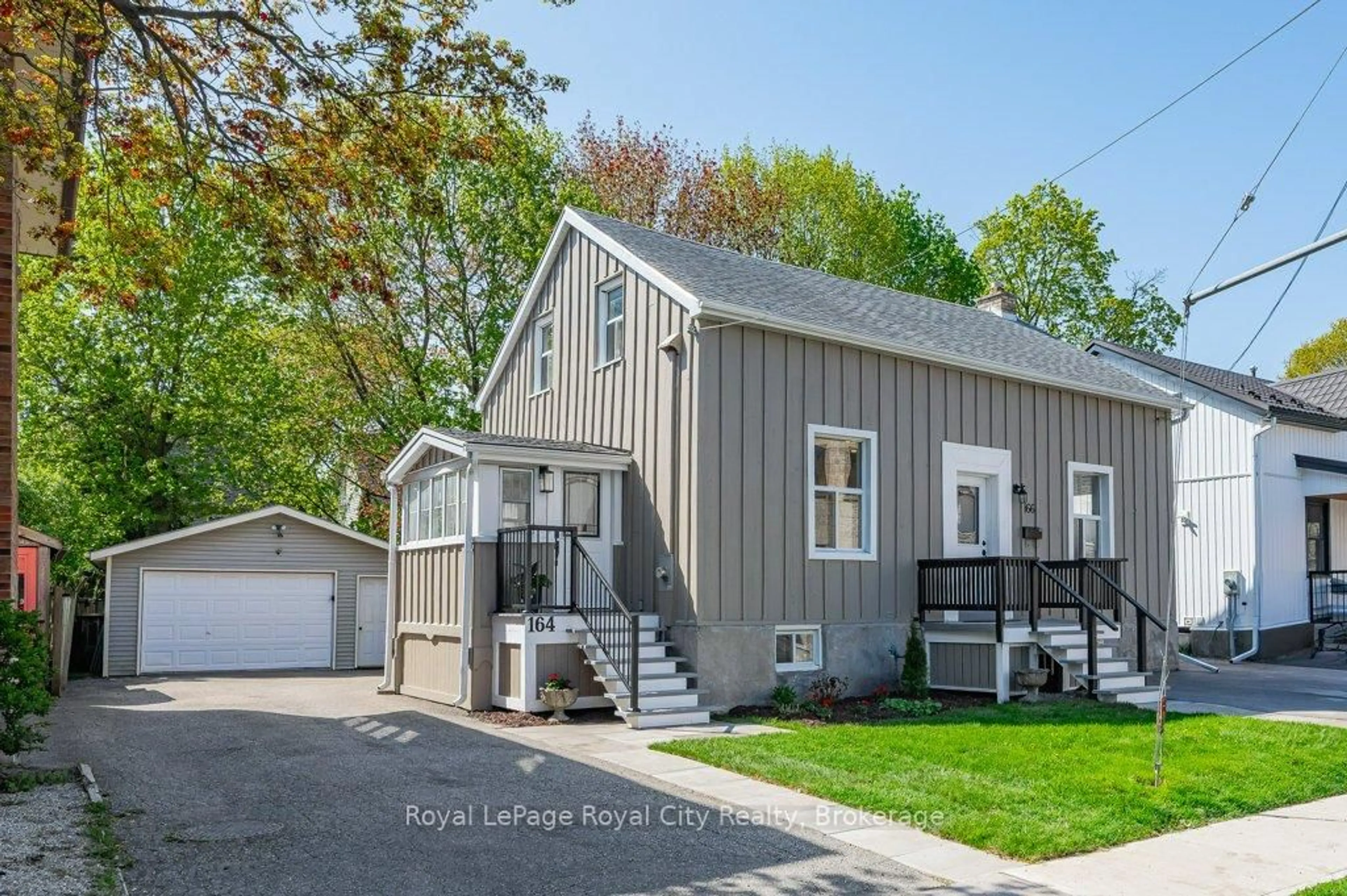Home with vinyl exterior material, street for 164 Suffolk St, Guelph Ontario N1H 2J8