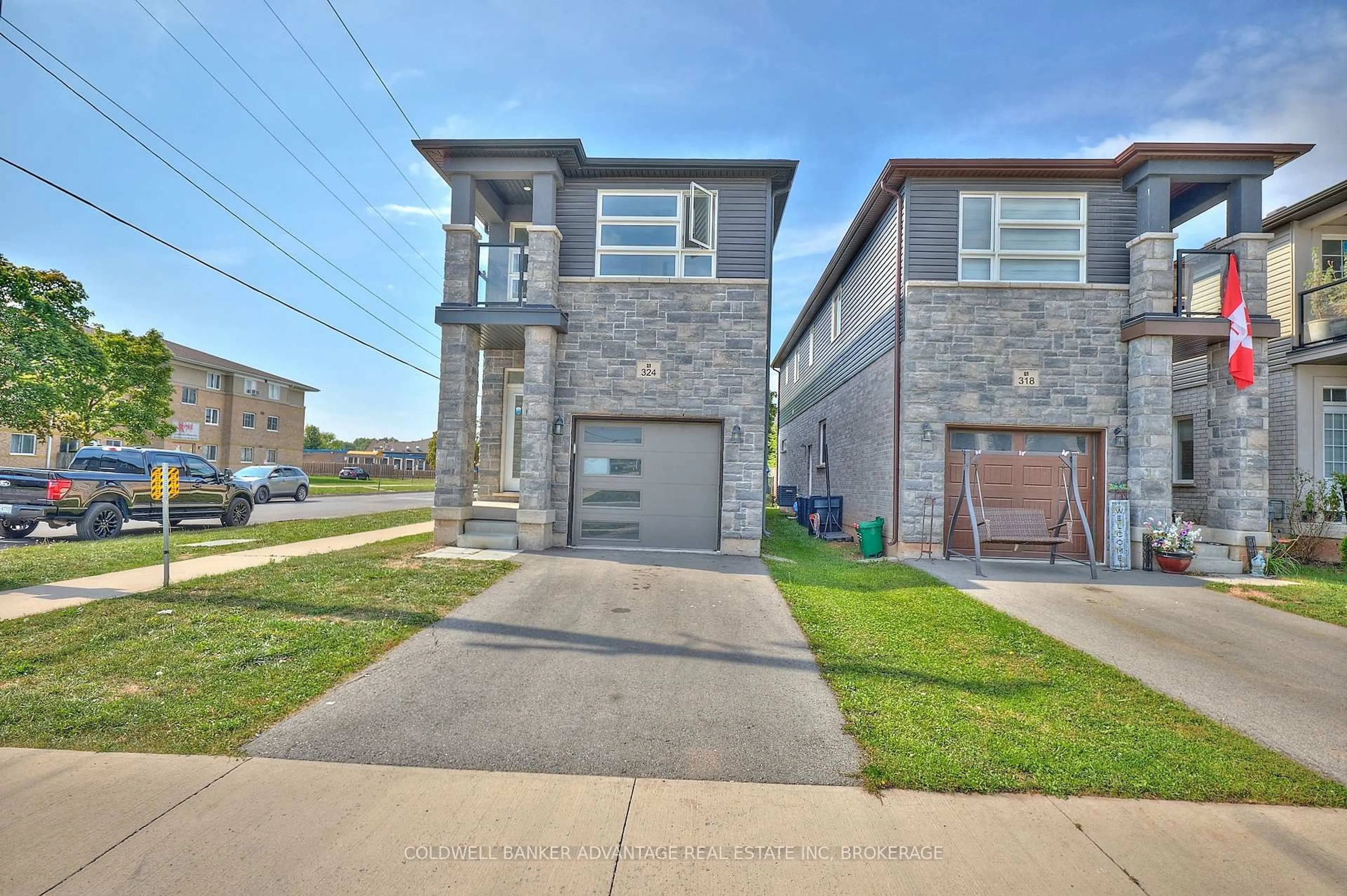 Home with brick exterior material, street for 324 Louise St, Welland Ontario L3B 0H8