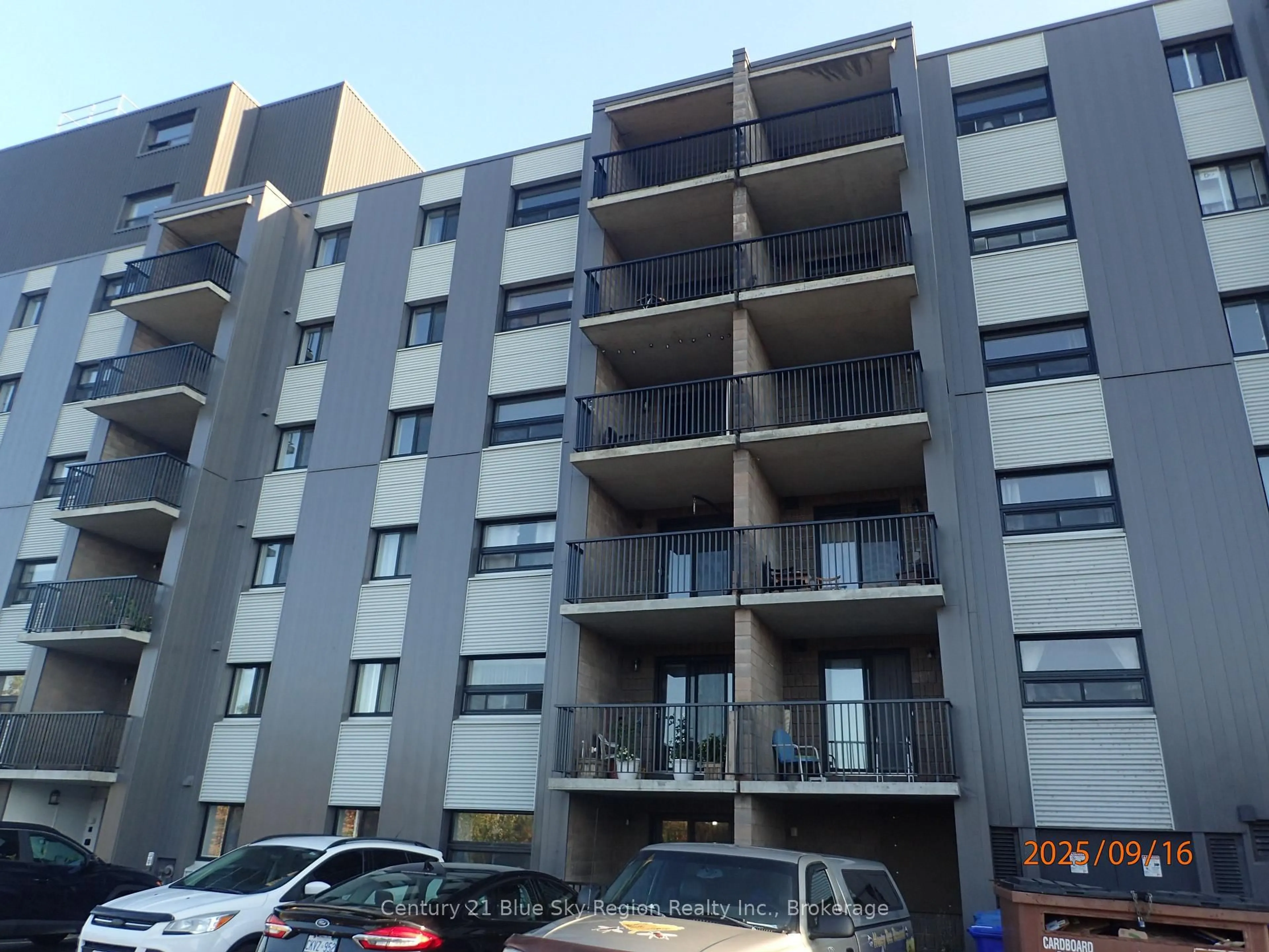 Unknown for 330 Sixth Ave #109, North Bay Ontario P1B 9G1