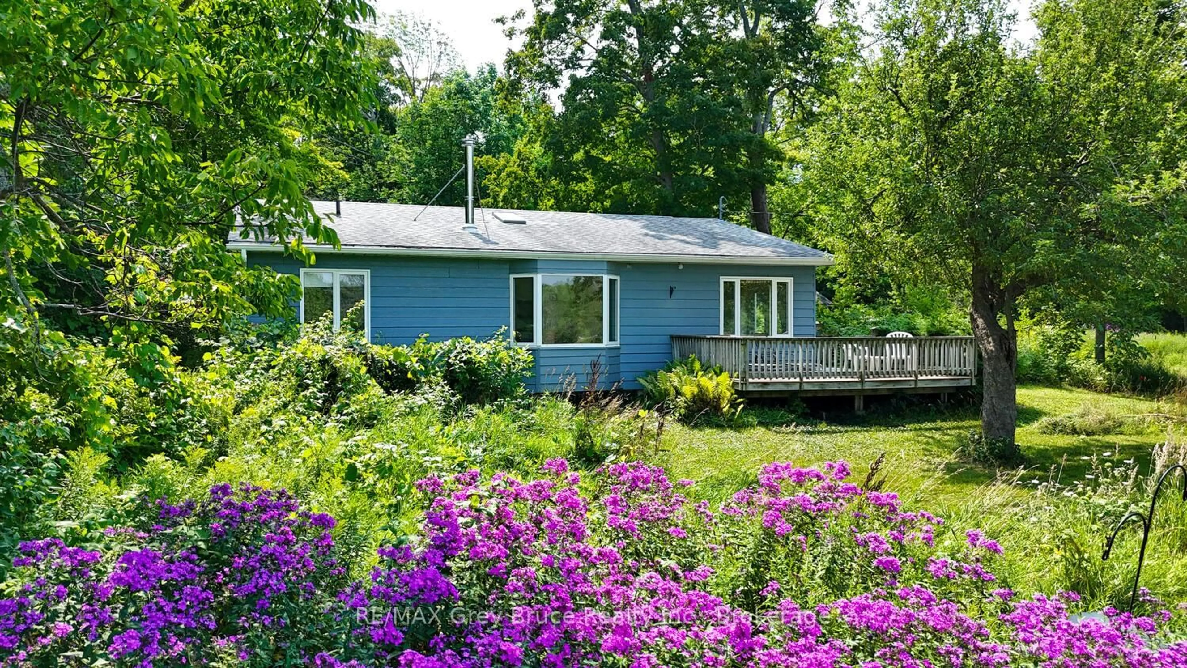 Home with vinyl exterior material, water/lake/river/ocean view for 65 Lawrence Rd, South Bruce Peninsula Ontario N0H 2T0