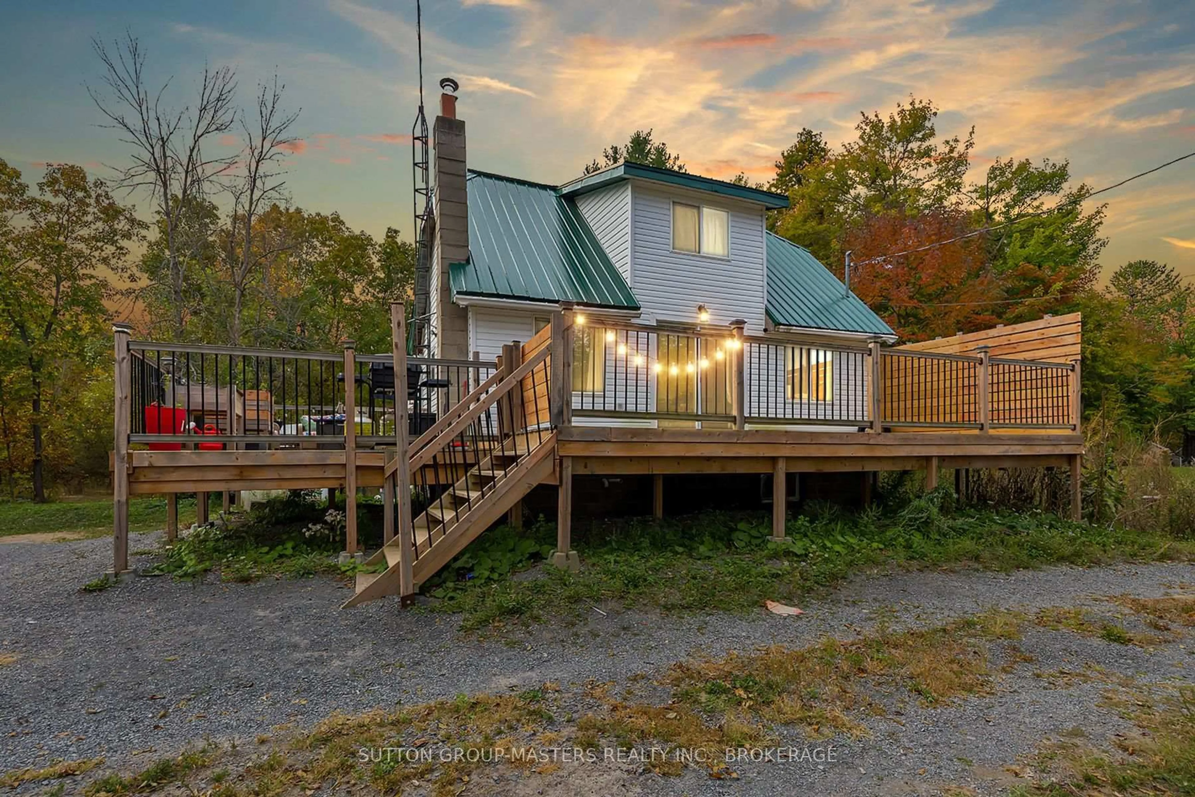 A pic from outside/outdoor area/front of a property/back of a property/a pic from drone, mountain view for 1175 Ritchie Rd, Perth Road Ontario K0H 2L0