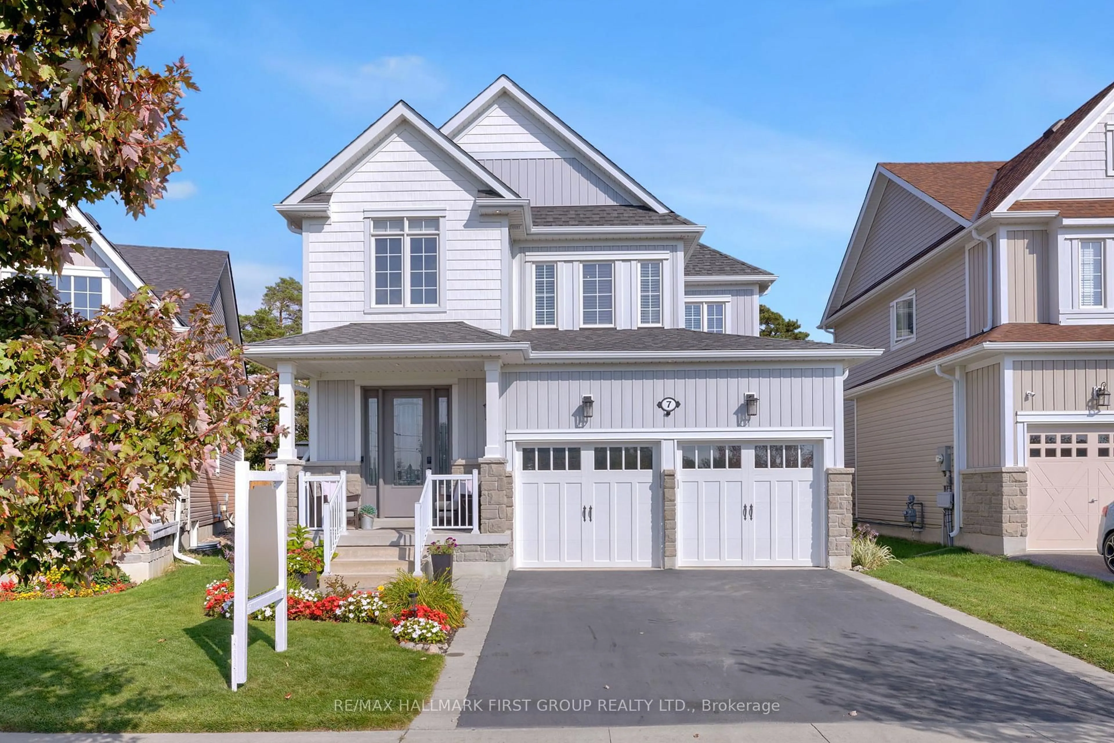 Home with vinyl exterior material, street for 7 Primeau Cres, Kawartha Lakes Ontario K9V 0M6