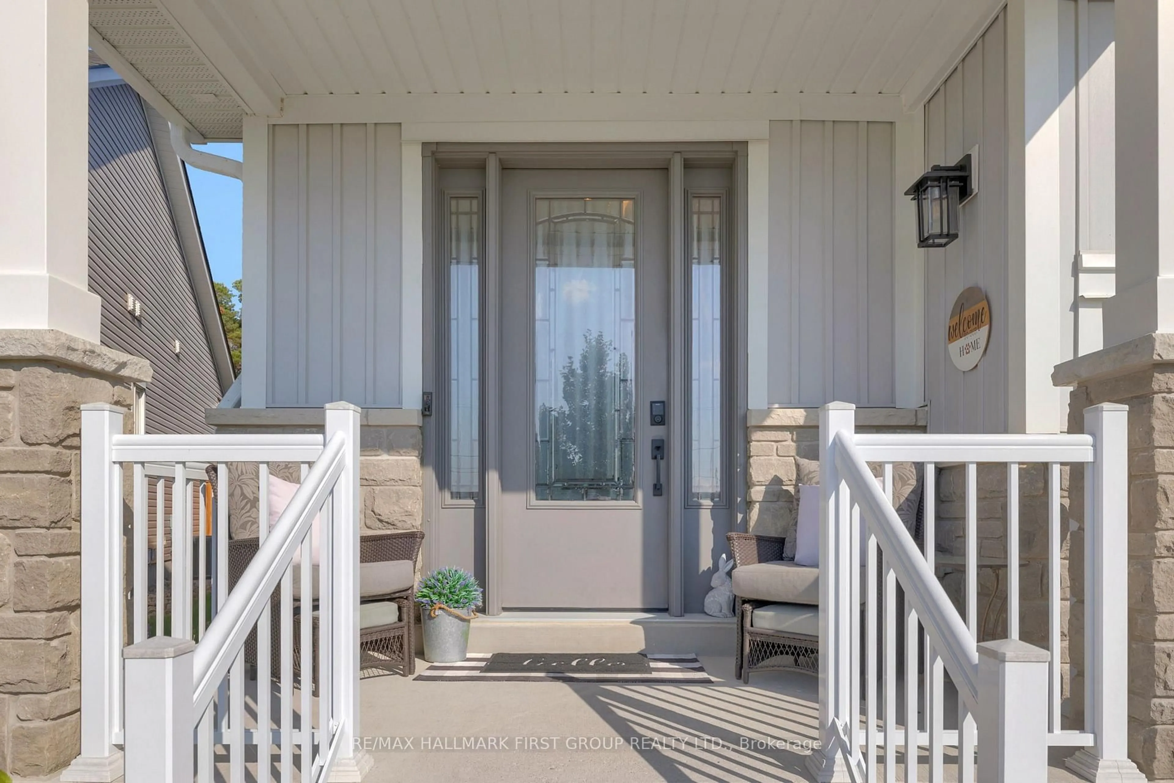 Indoor entryway for 7 Primeau Cres, Kawartha Lakes Ontario K9V 0M6