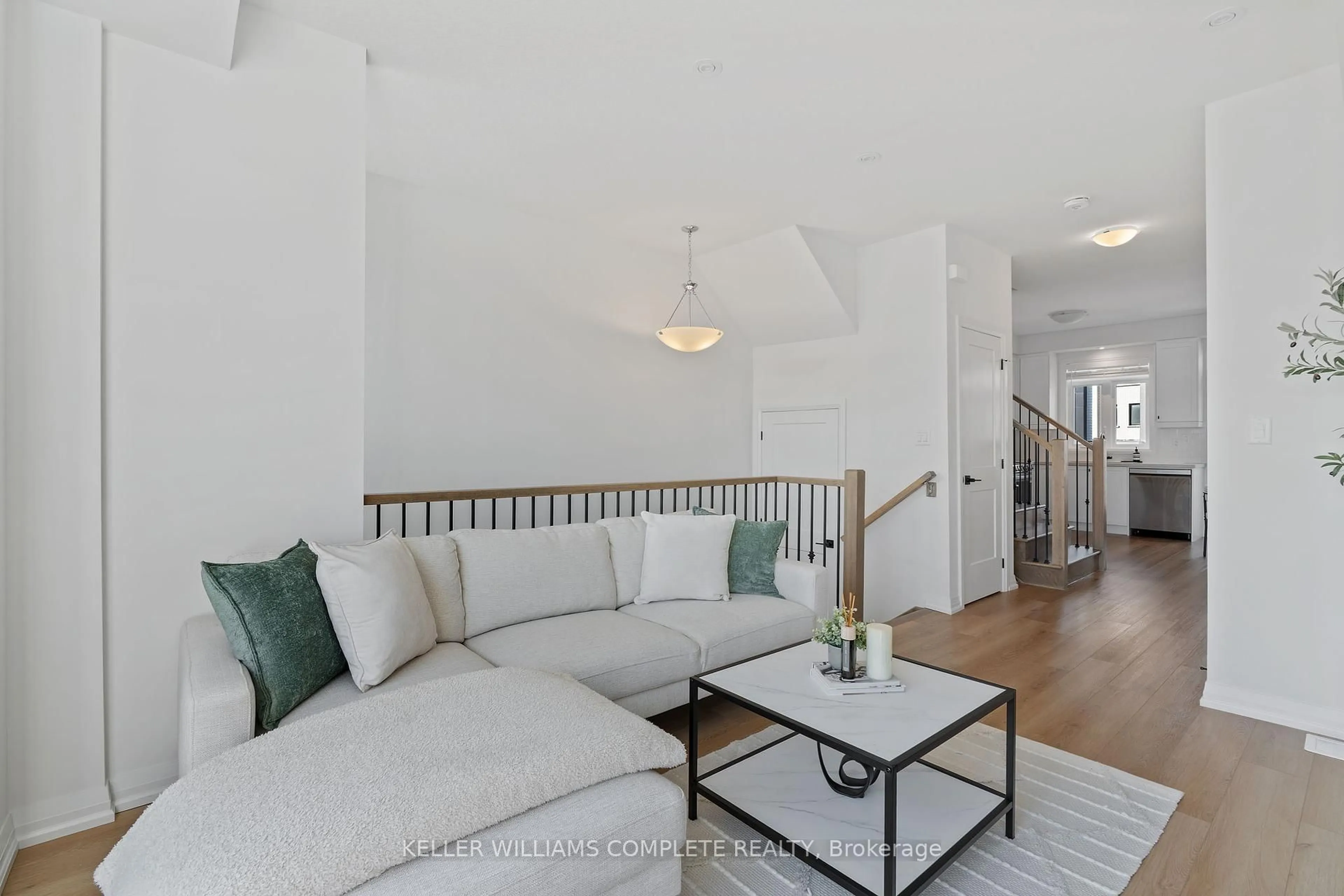 Living room with furniture, unknown for 55 TOM BROWN Dr #61, Brant Ontario N3L 0N5