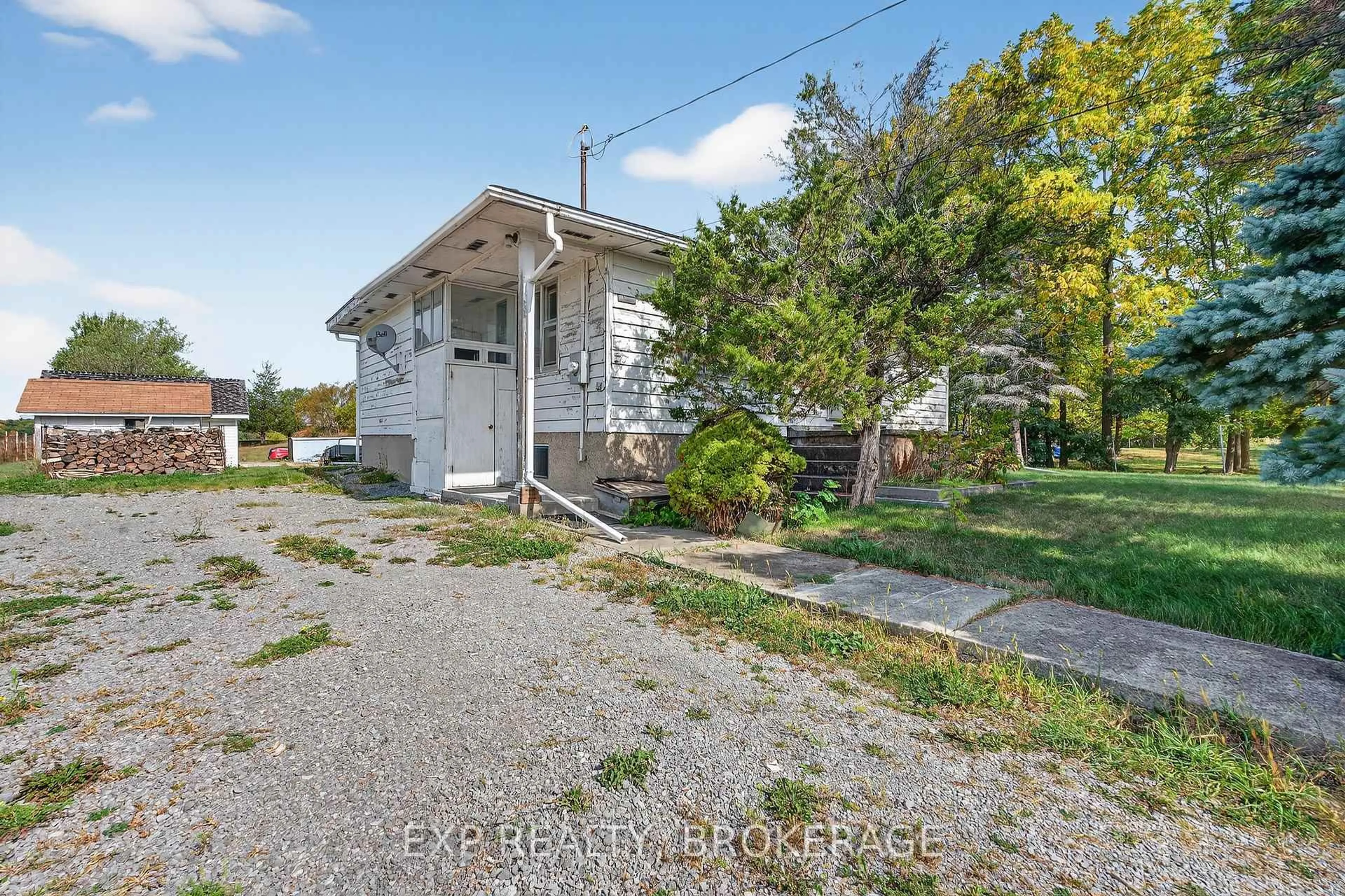 A pic from outside/outdoor area/front of a property/back of a property/a pic from drone, street for 1195 SIMMONS Rd, Bissett Creek Ontario K0H 2H0