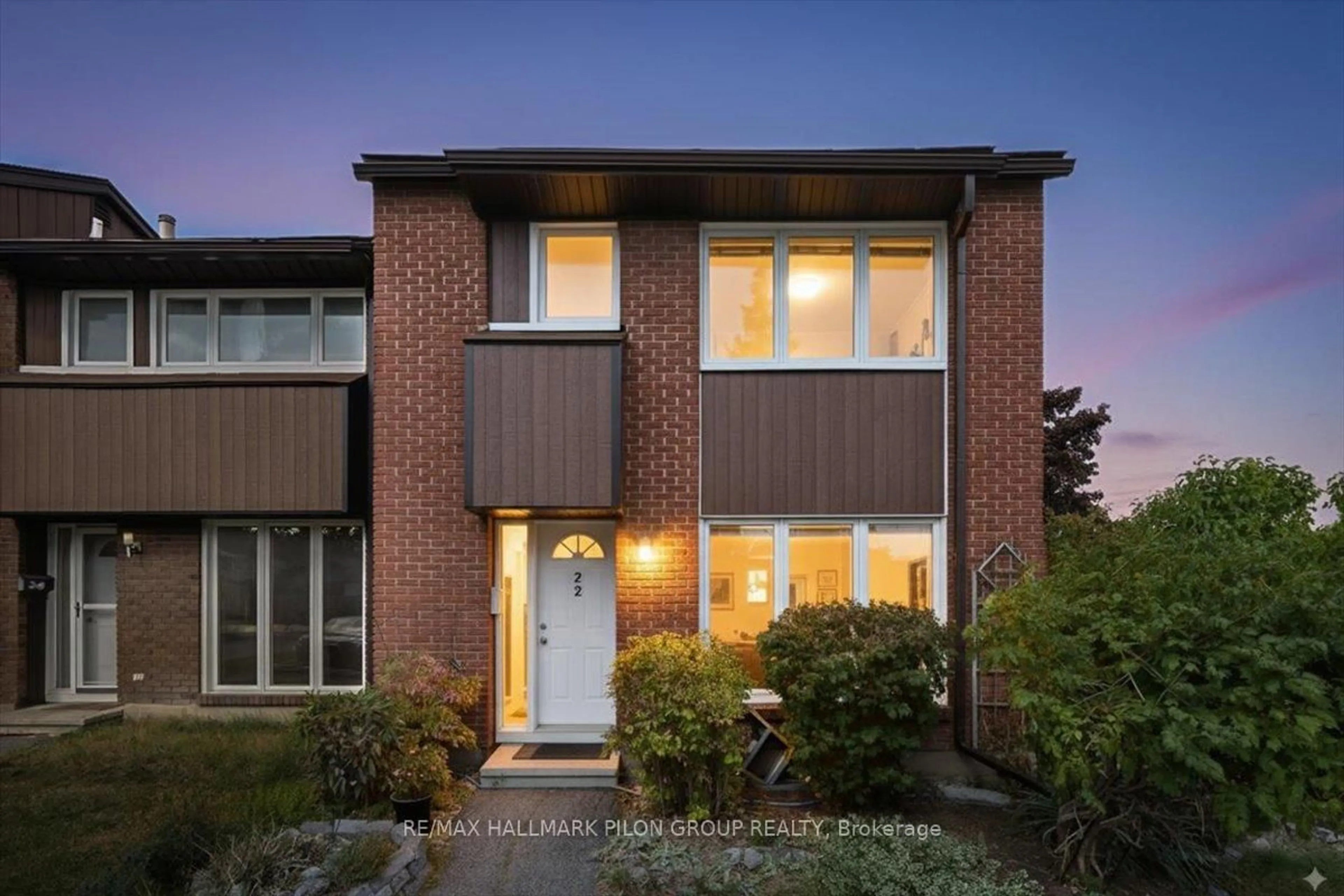 Home with brick exterior material, street for 1900 Marquis Ave #22, Ottawa Ontario K1J 8J2