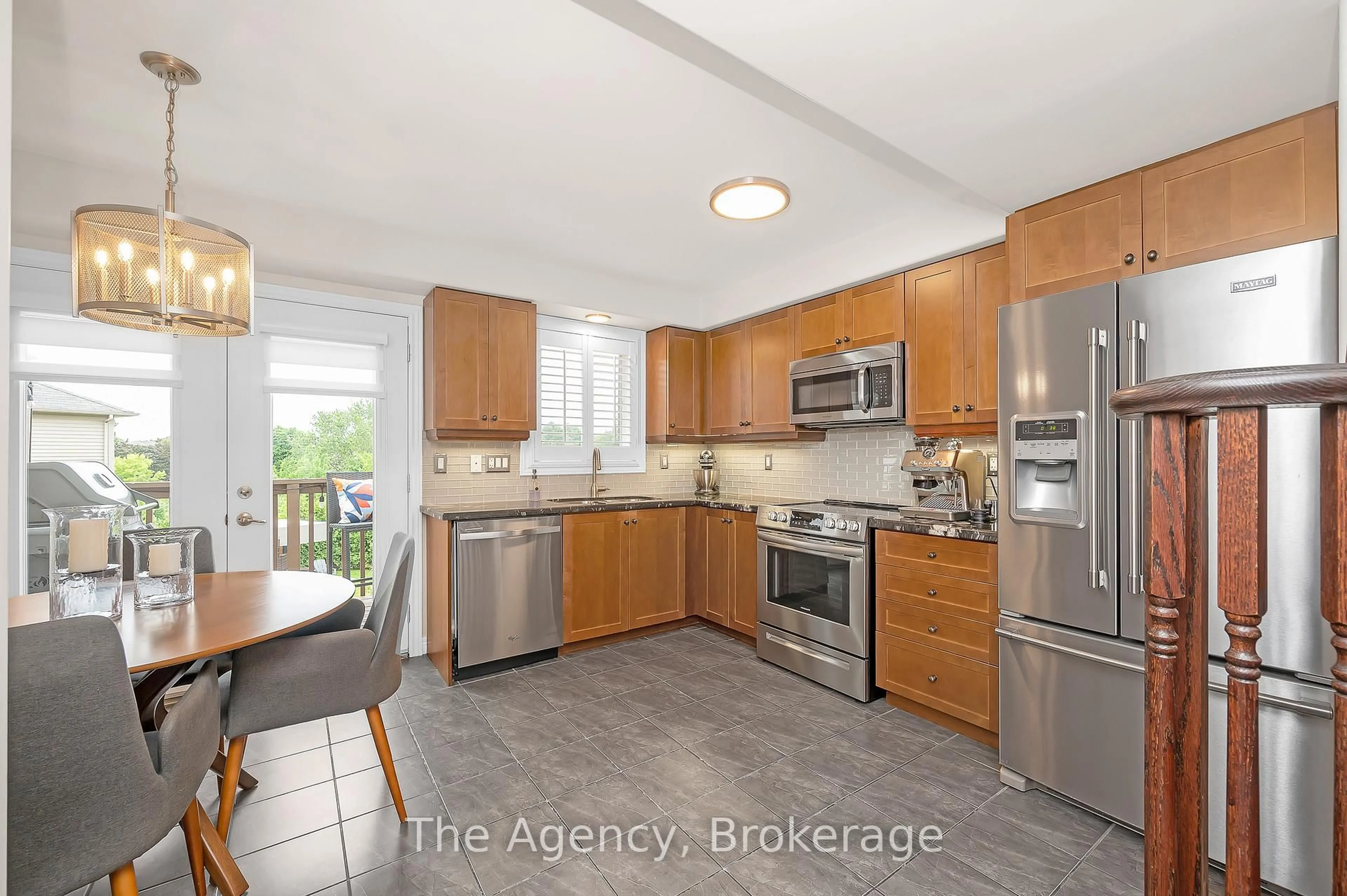 Unknown for 201 Westbank Tr #13, Hamilton Ontario L8J 0H5