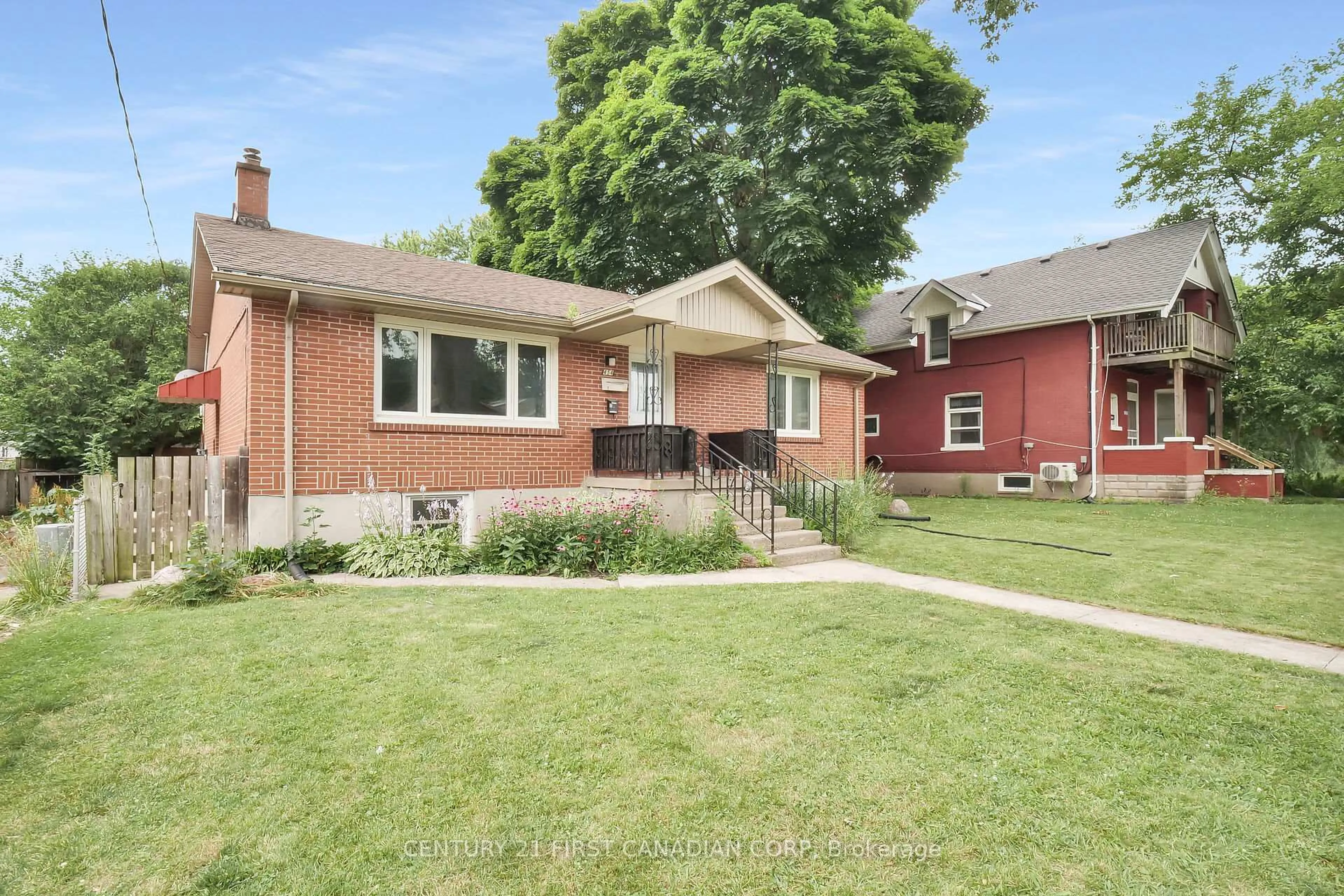 Home with brick exterior material, street for 454 Salisbury St, London East Ontario N5Y 3B2