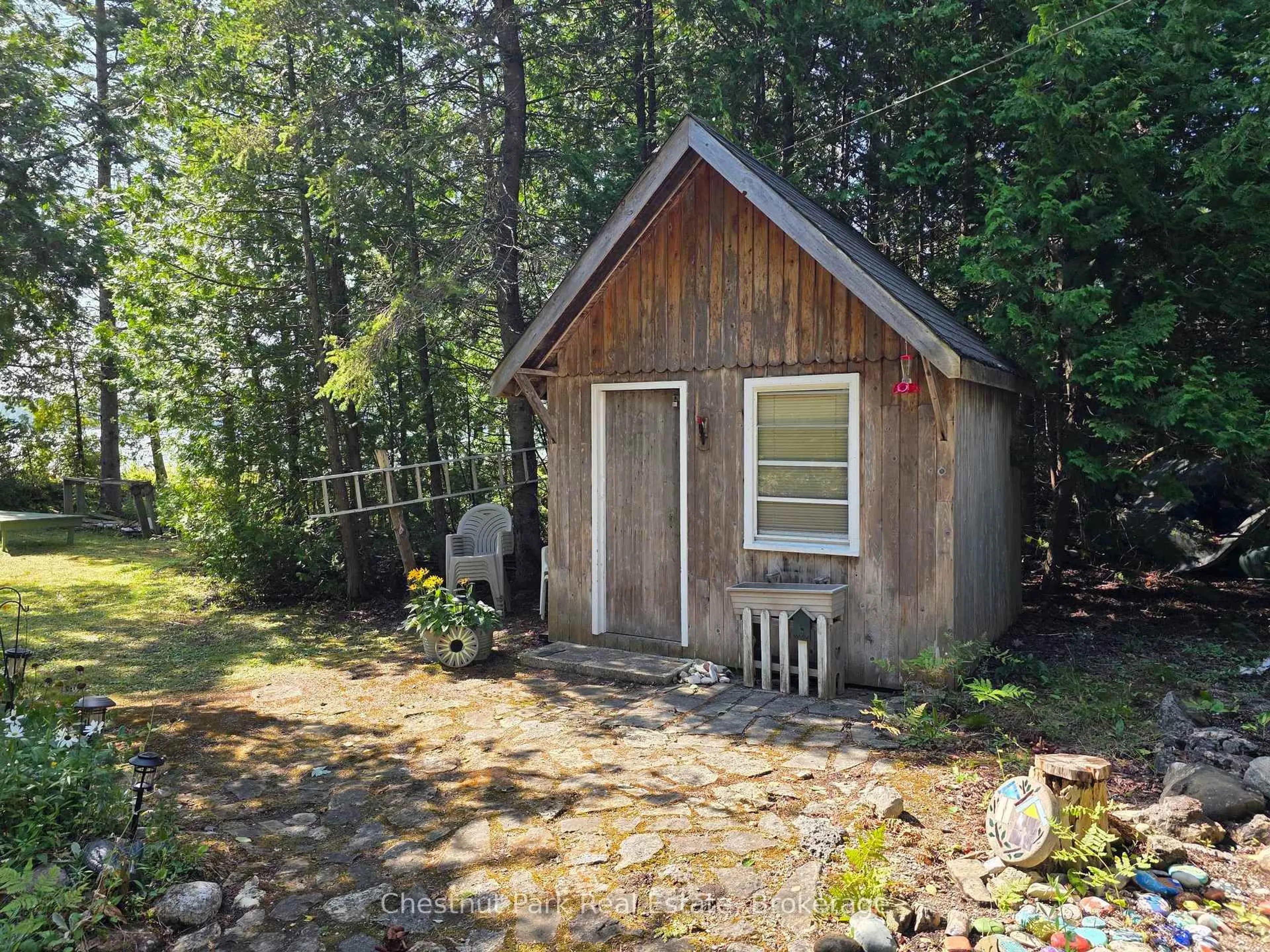 Shed for 8 Birchwood Dr, Northern Bruce Peninsula Ontario N0H 2R0
