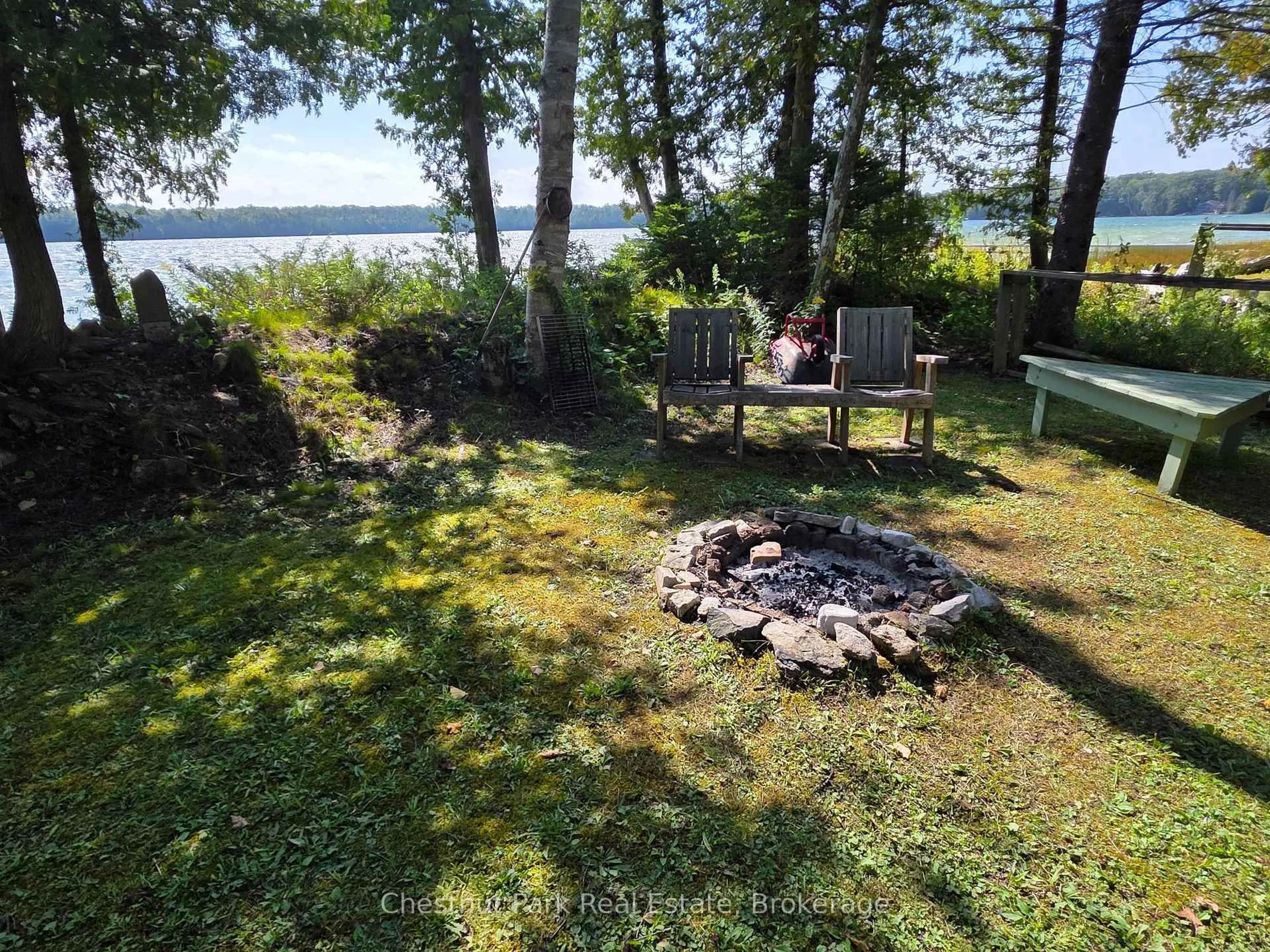 Patio, water/lake/river/ocean view for 8 Birchwood Dr, Northern Bruce Peninsula Ontario N0H 2R0