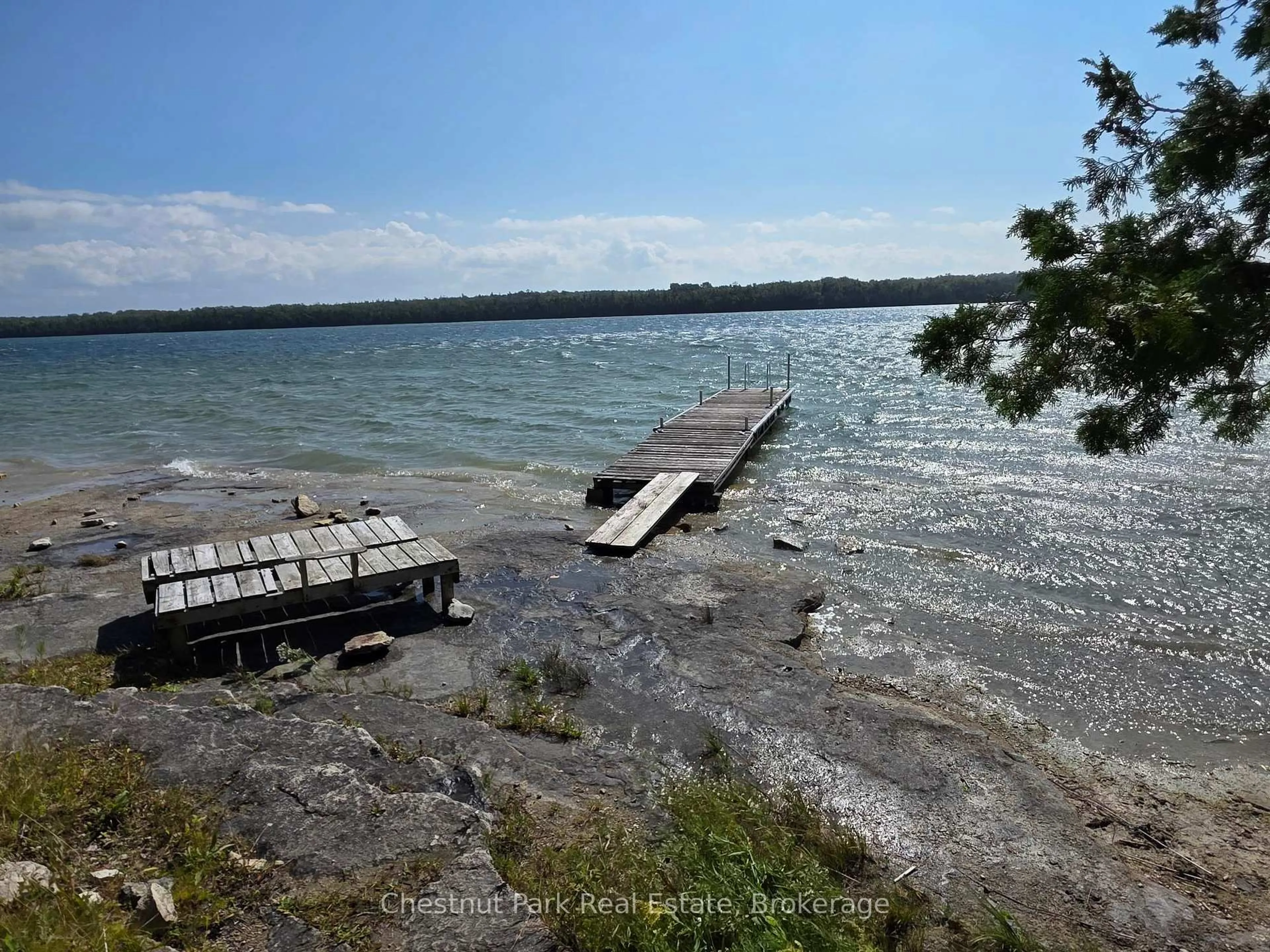 Unknown for 8 Birchwood Dr, Northern Bruce Peninsula Ontario N0H 2R0