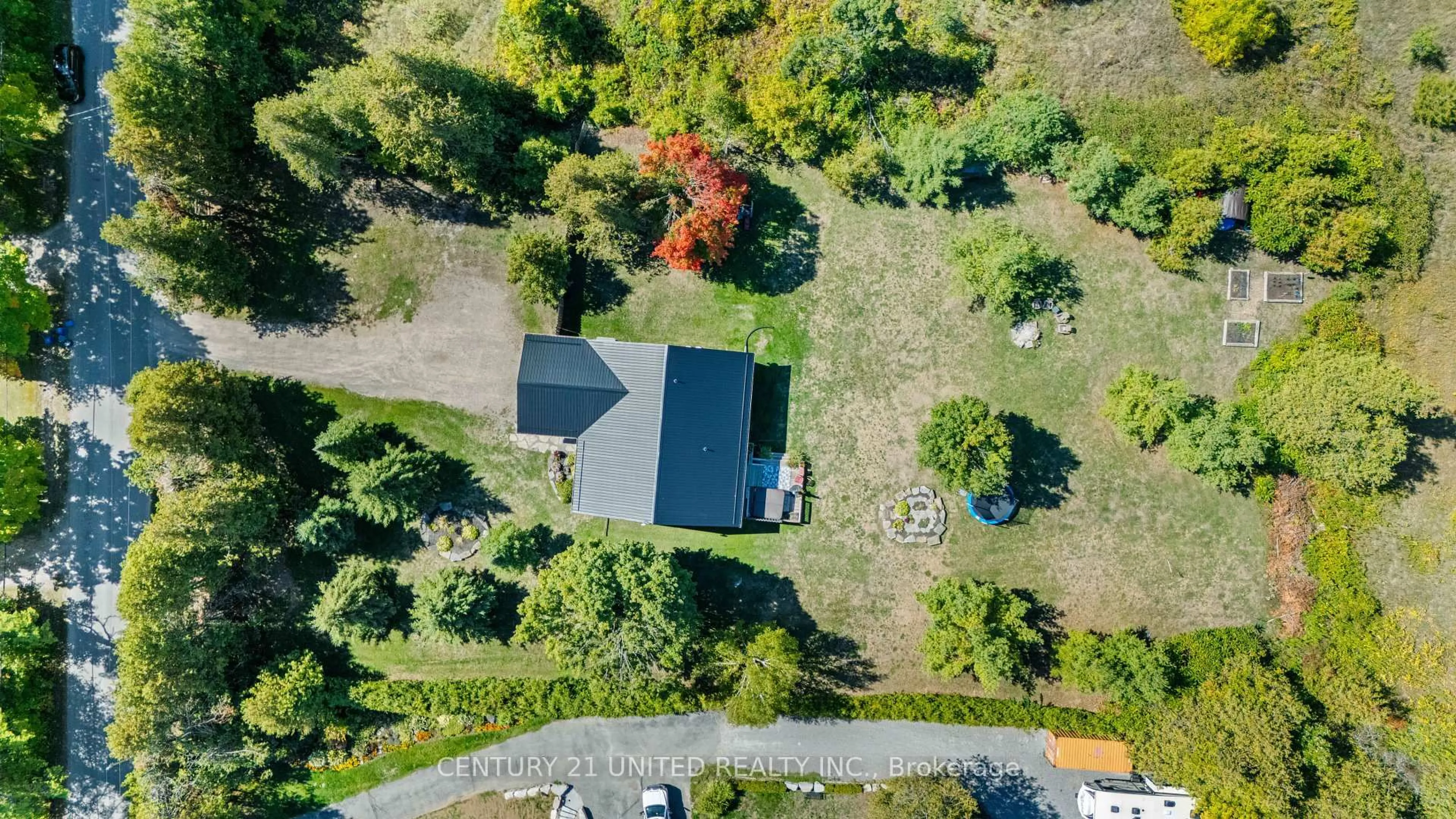 A pic from outside/outdoor area/front of a property/back of a property/a pic from drone, unknown for 2096 Deer Bay Rd, Selwyn Ontario K0L 2H0