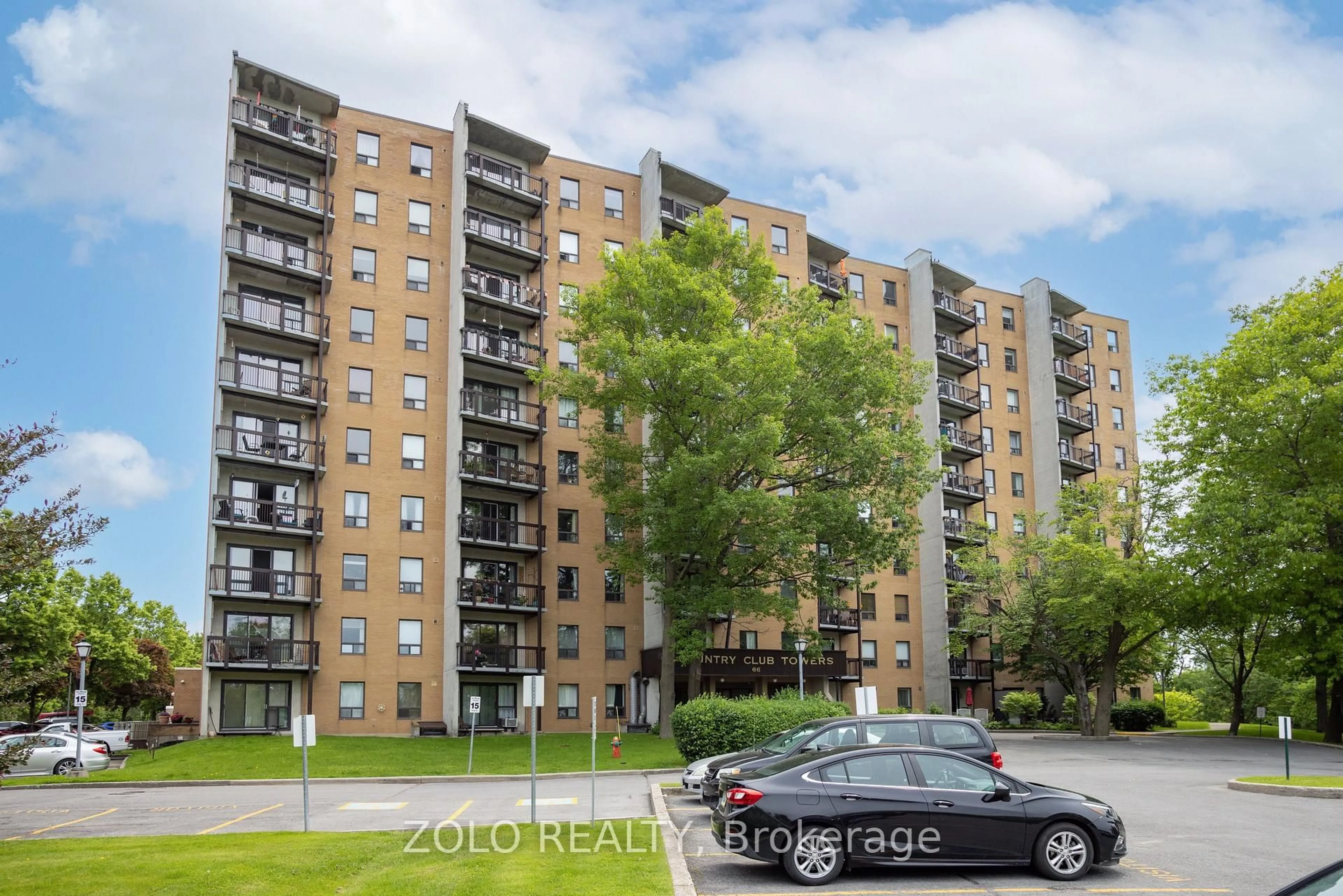 A pic from outside/outdoor area/front of a property/back of a property/a pic from drone, street for 66 Greenview Dr #909, Kingston Ontario K7M 7C5