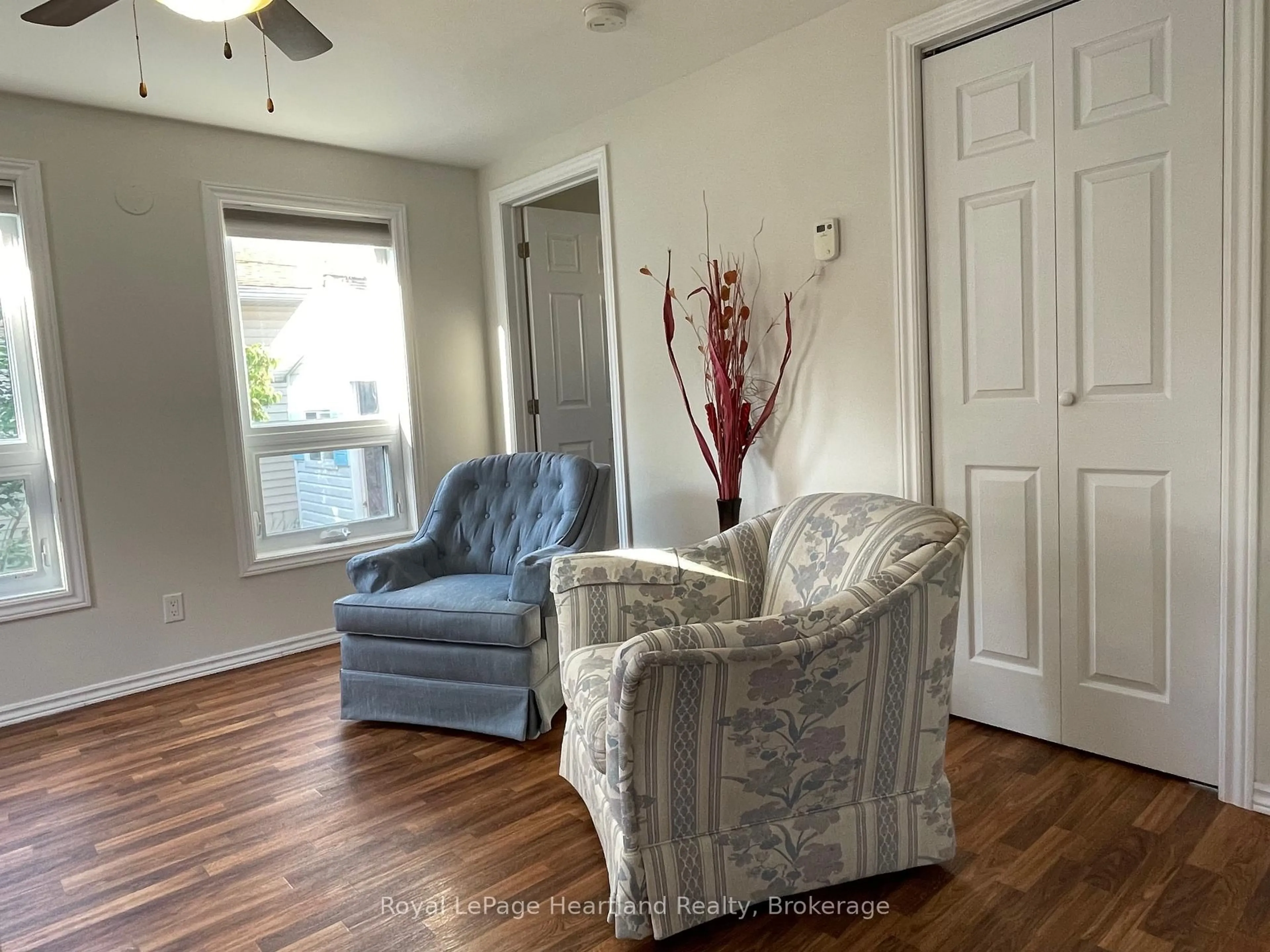 Living room with furniture, unknown for 9 ALGONQUIN Lane, Ashfield-Colborne-Wawanosh Ontario N7A 3Y2