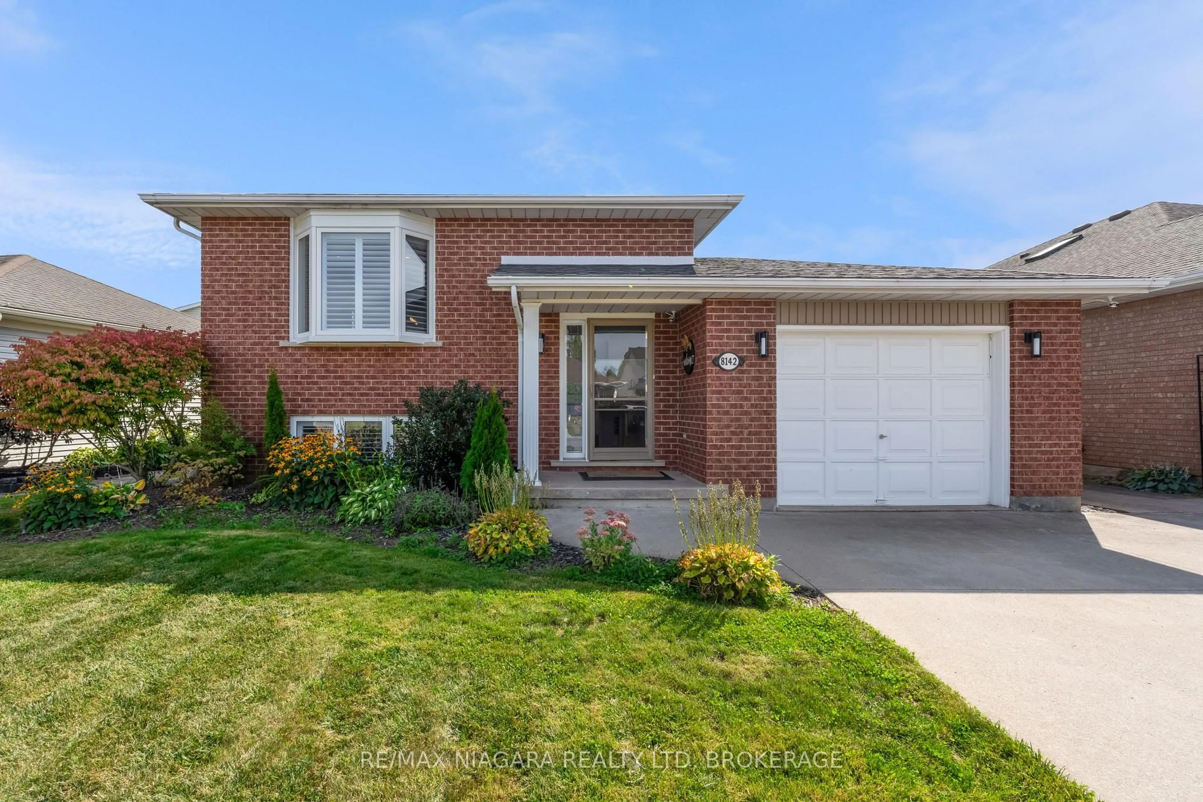 Home with brick exterior material, street for 8142 Marcon St, Niagara Falls Ontario L2H 3A9