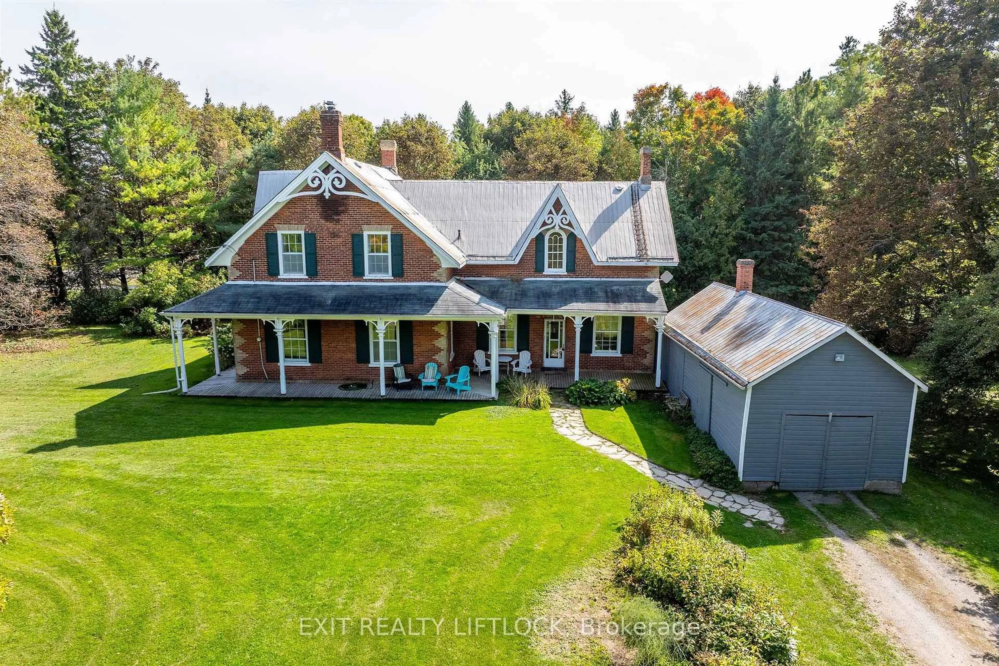 A pic from outside/outdoor area/front of a property/back of a property/a pic from drone, unknown for 792 County Rd 28, Cavan Monaghan Ontario K9J 6Y3