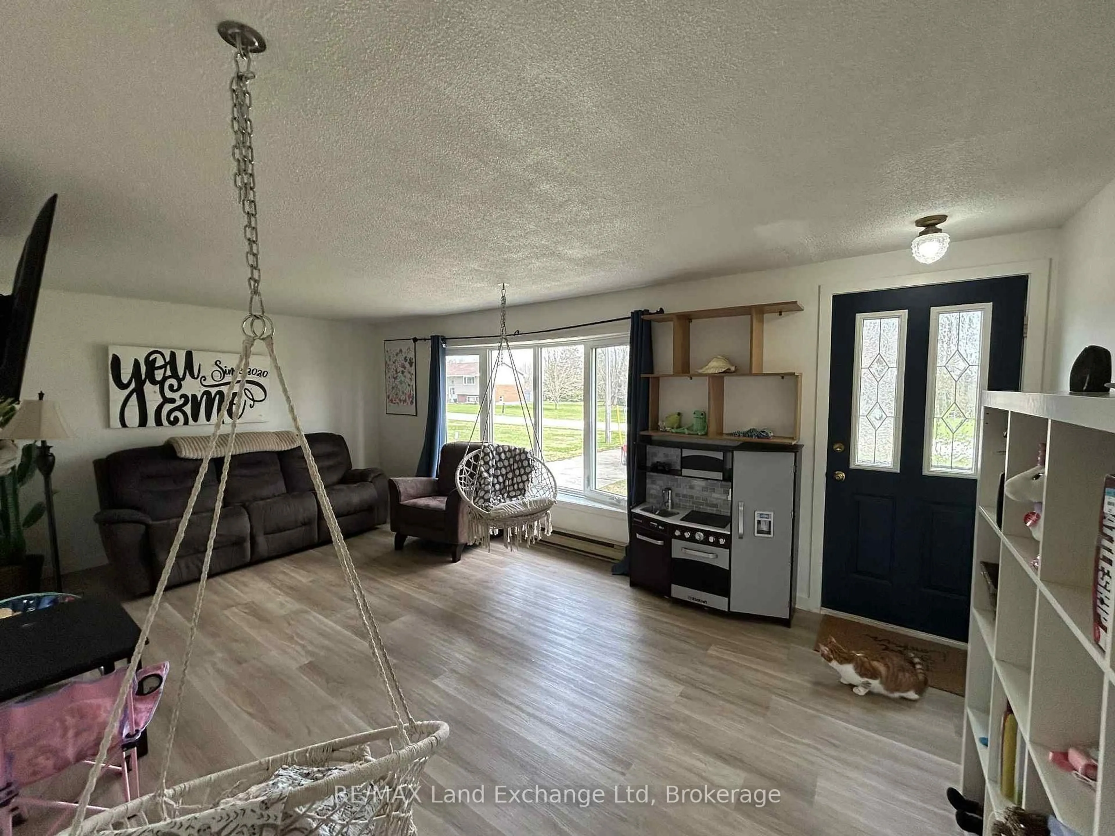A pic of a room for 86731 Fischer Line, Morris Turnberry Ontario N0G 2W0