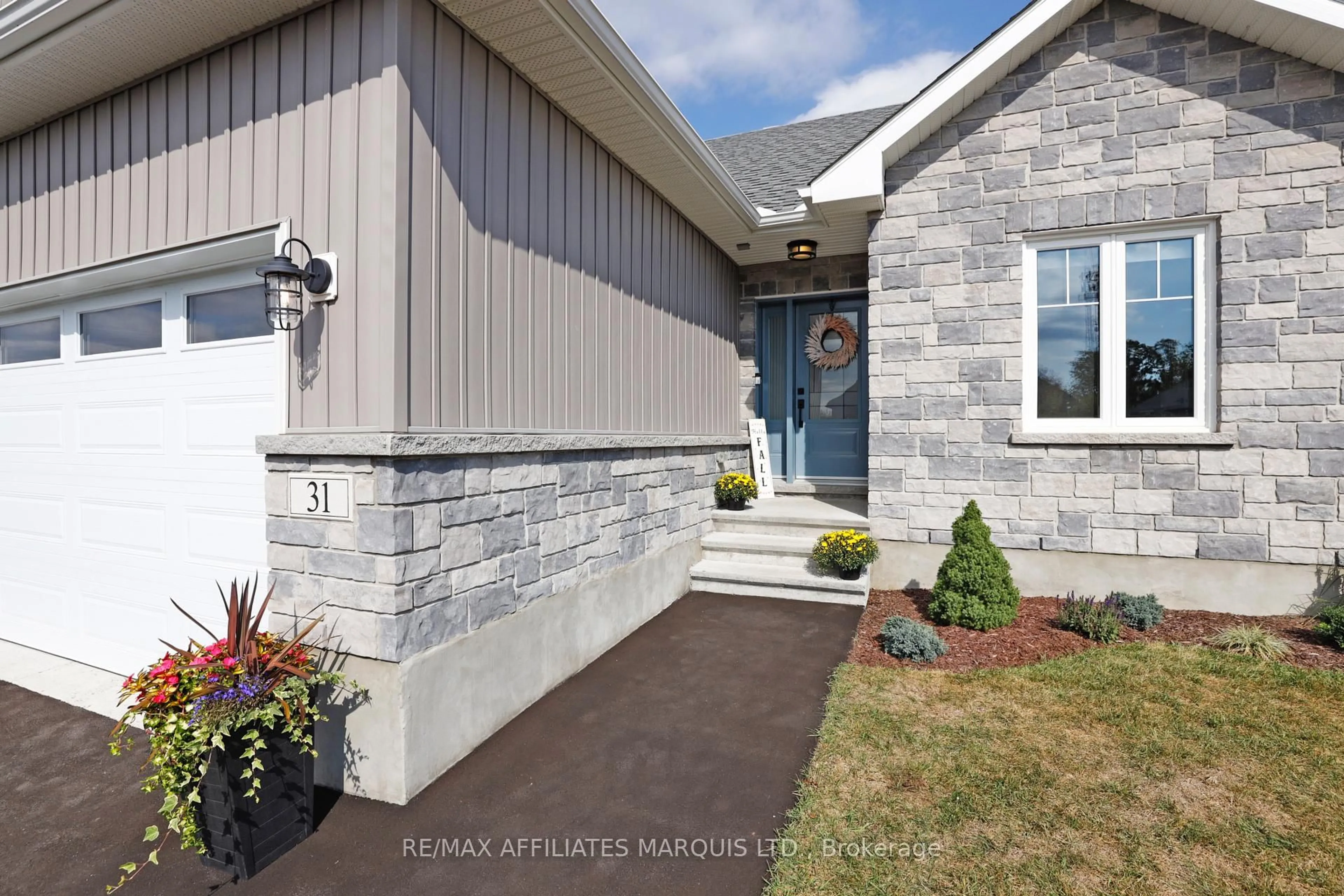 Unknown for 31 HILDA St, South Stormont Ontario K0C 1P0