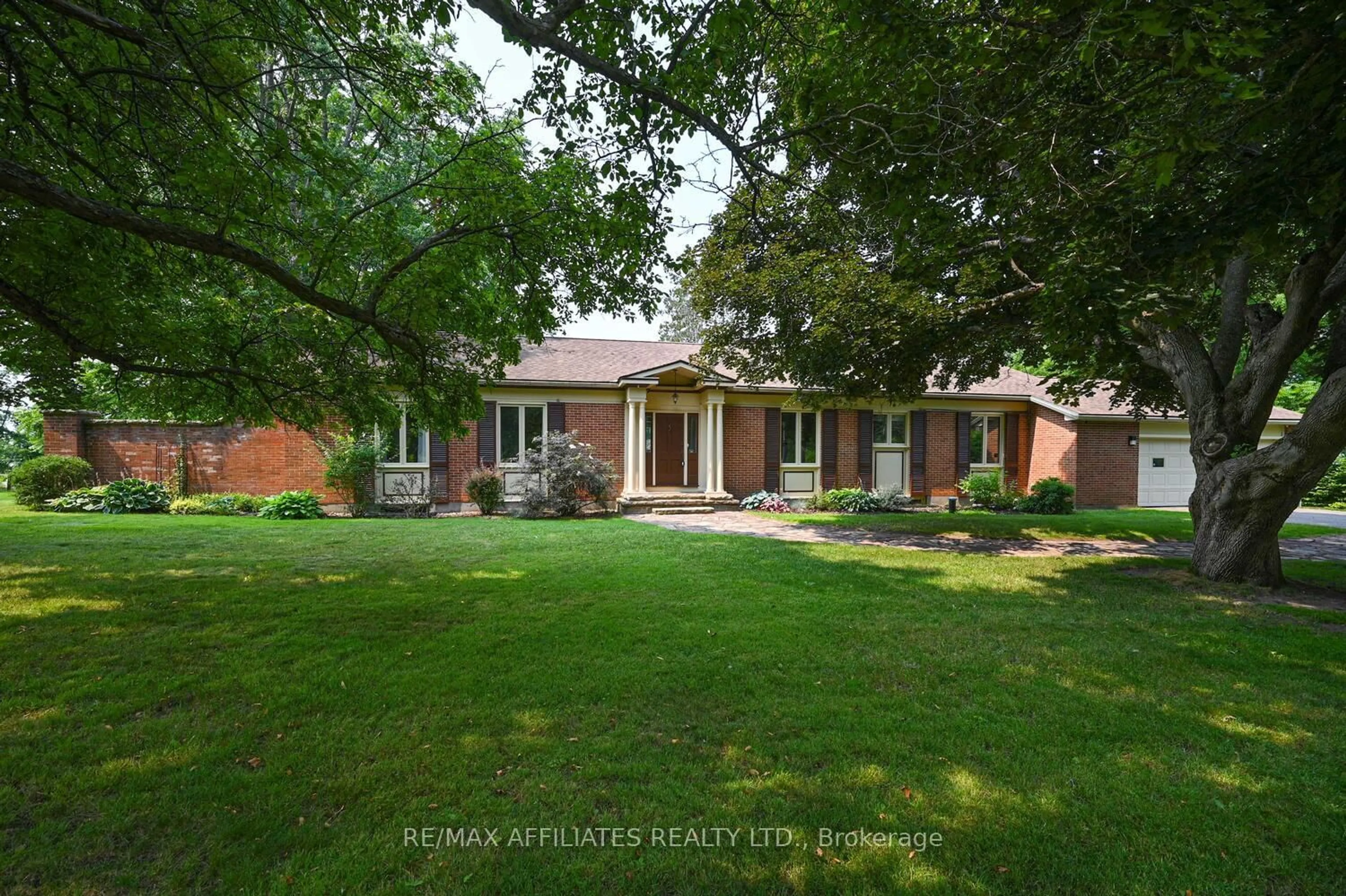 Home with brick exterior material, street for 2995 43 Highway, Smiths Falls Ontario K7A 5B8