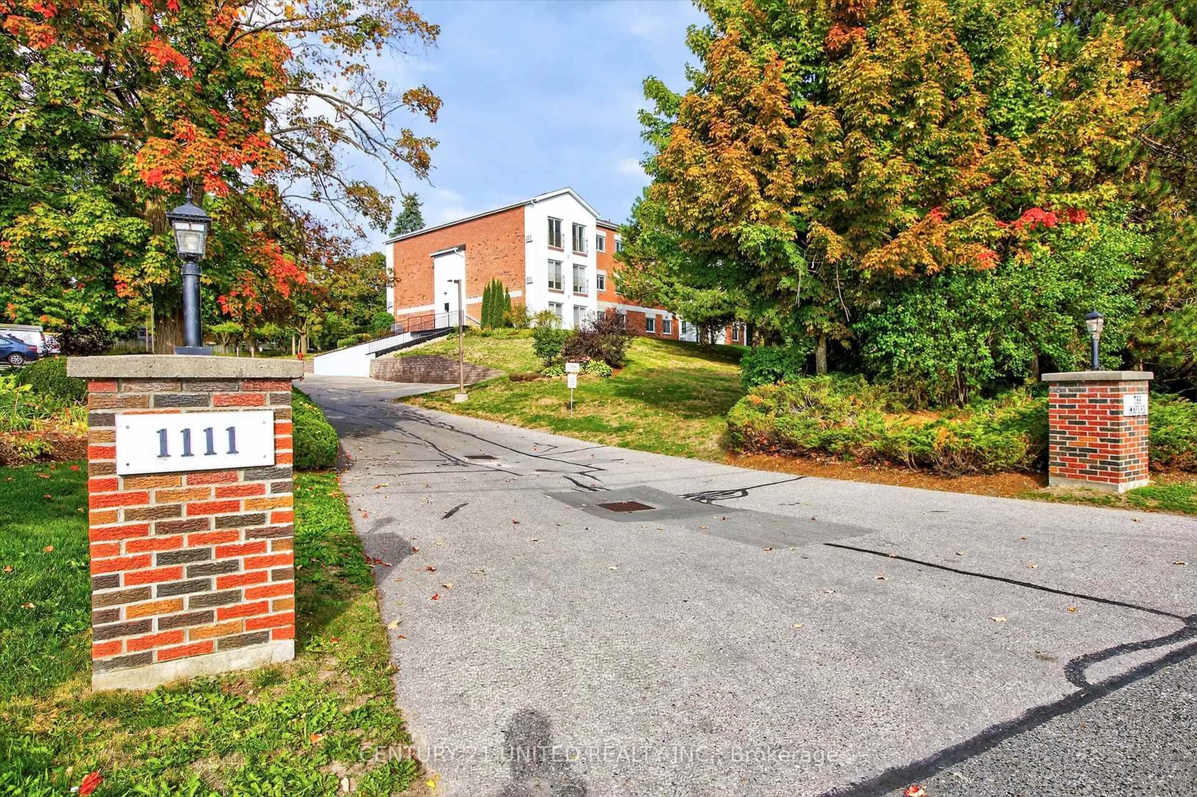 A pic from outside/outdoor area/front of a property/back of a property/a pic from drone, street for 1111 Water St #113, Peterborough Ontario K9H 3P7