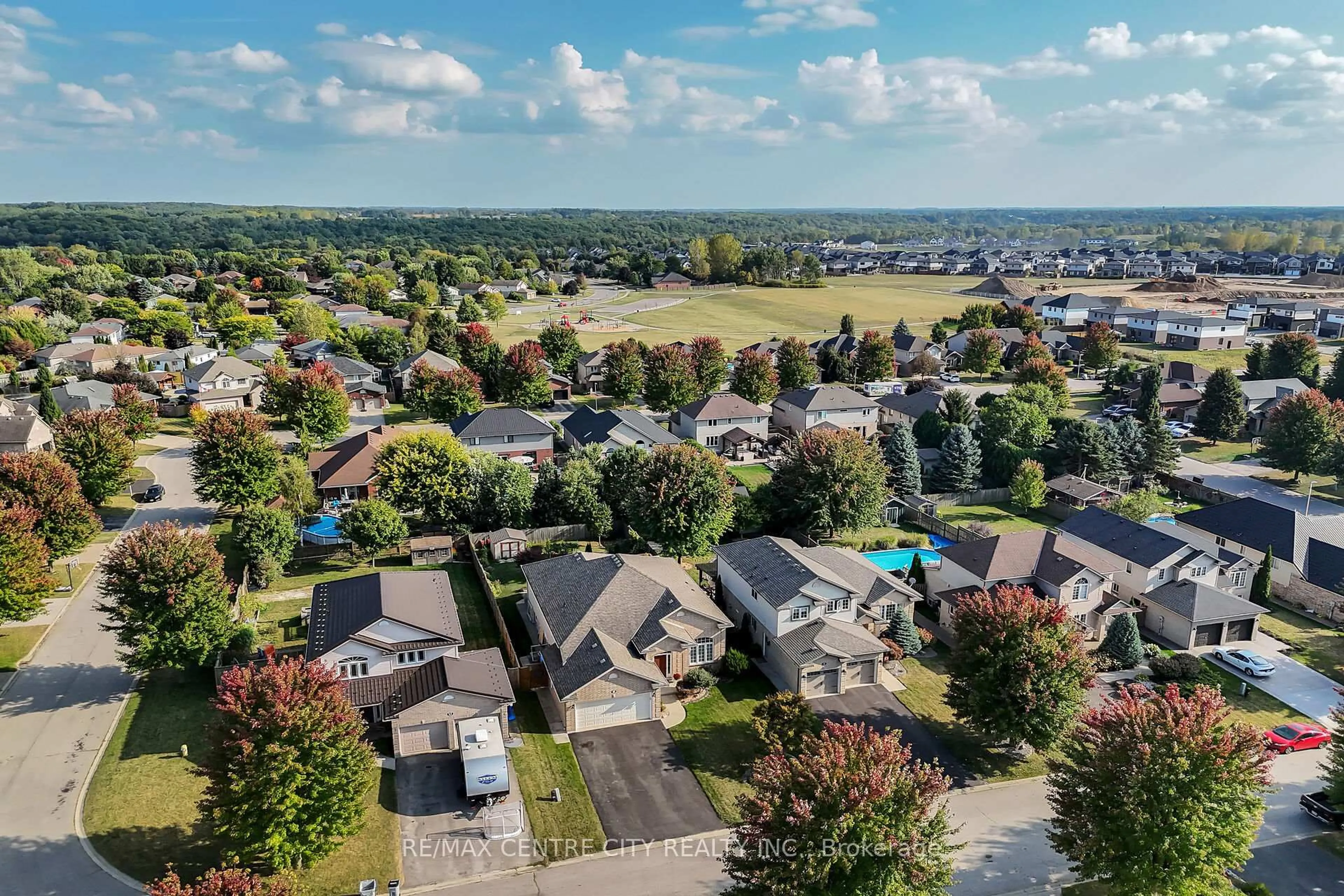 A pic from outside/outdoor area/front of a property/back of a property/a pic from drone, water/lake/river/ocean view for 9 Willard Cres, Middlesex Centre Ontario N0L 1R0