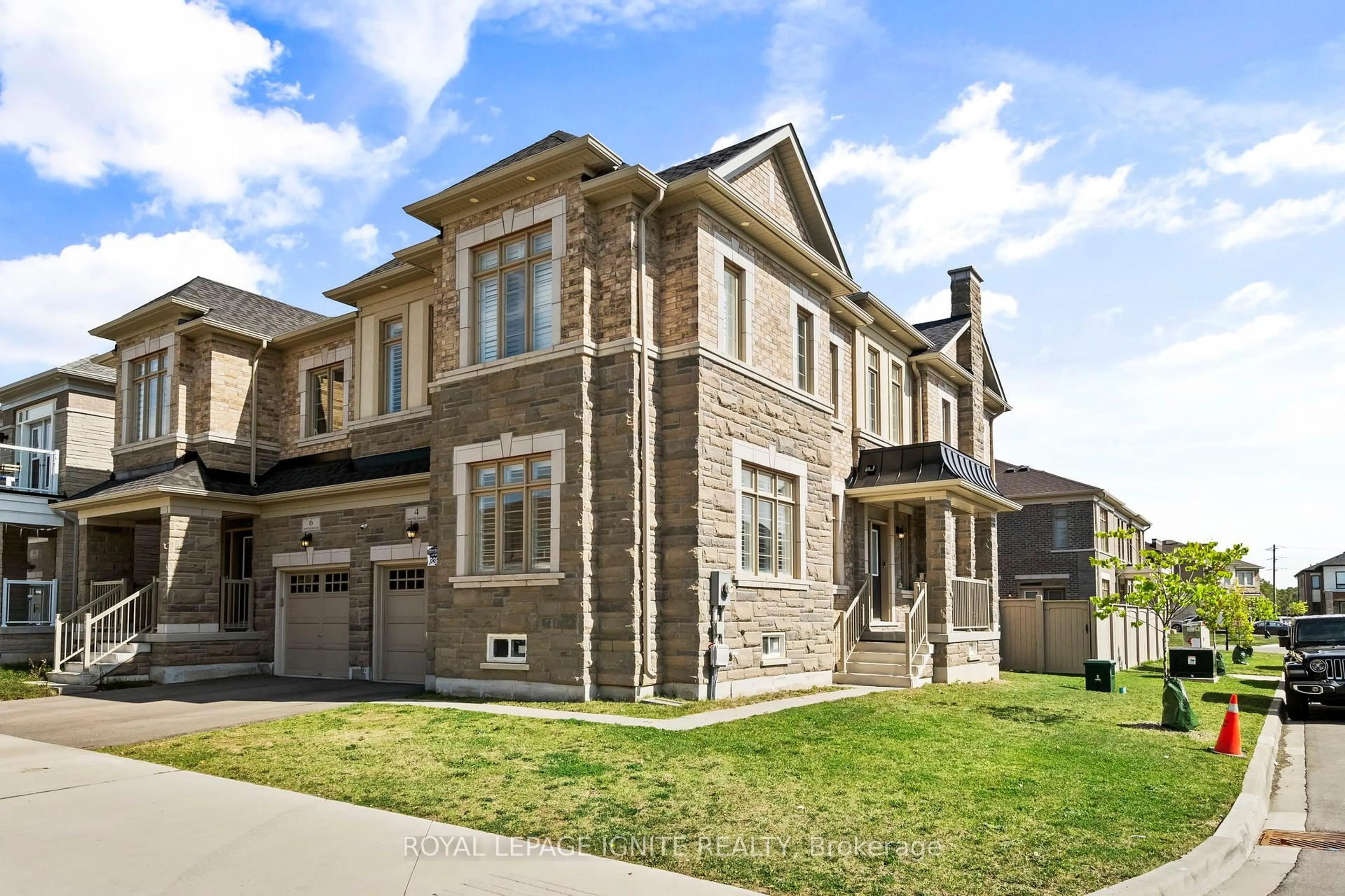 Home with brick exterior material, street for 4 Great Falls Blvd, Hamilton Ontario L8B 1X7