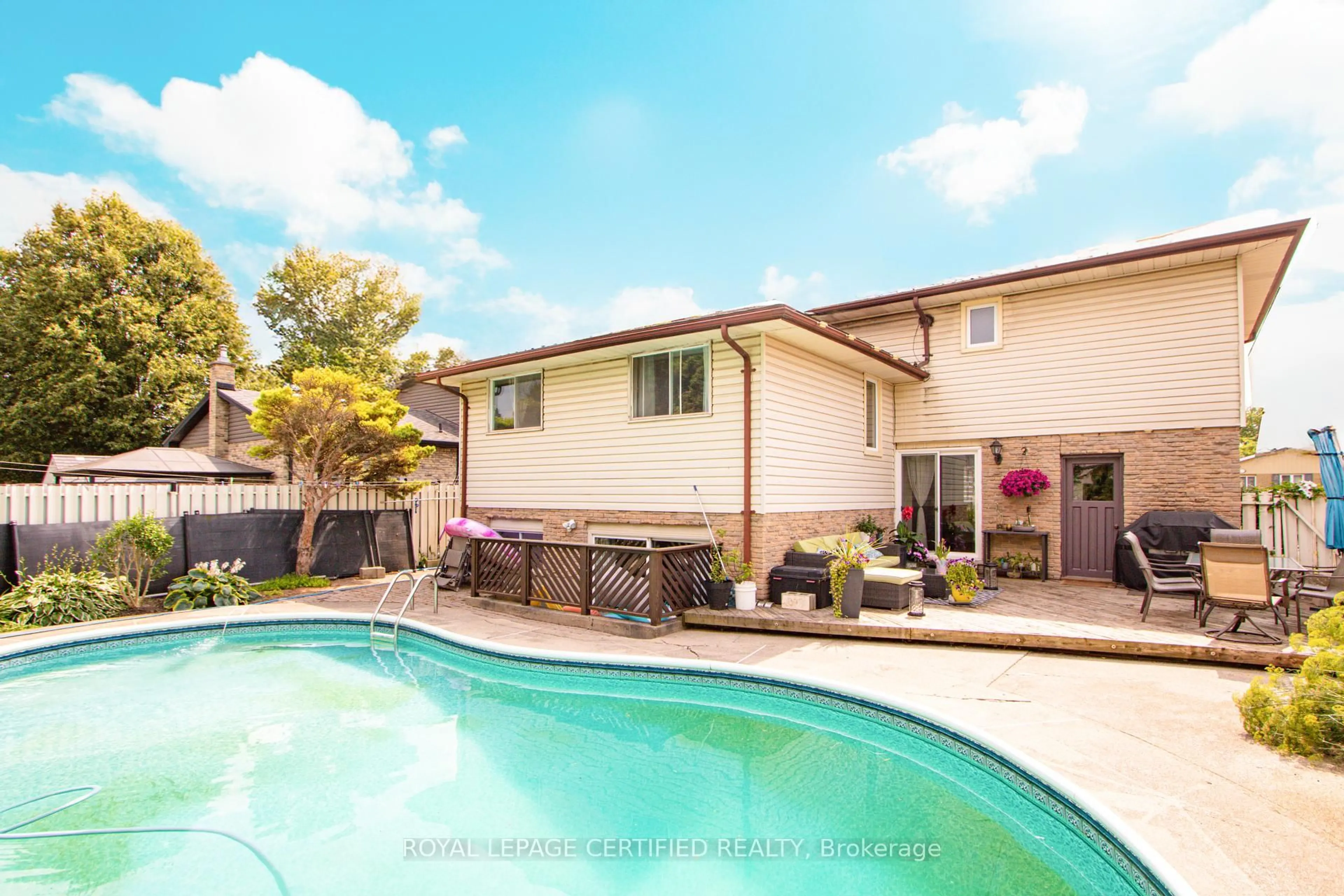 Unknown for 451 Lampman Pl, Woodstock Ontario N4S 8L7