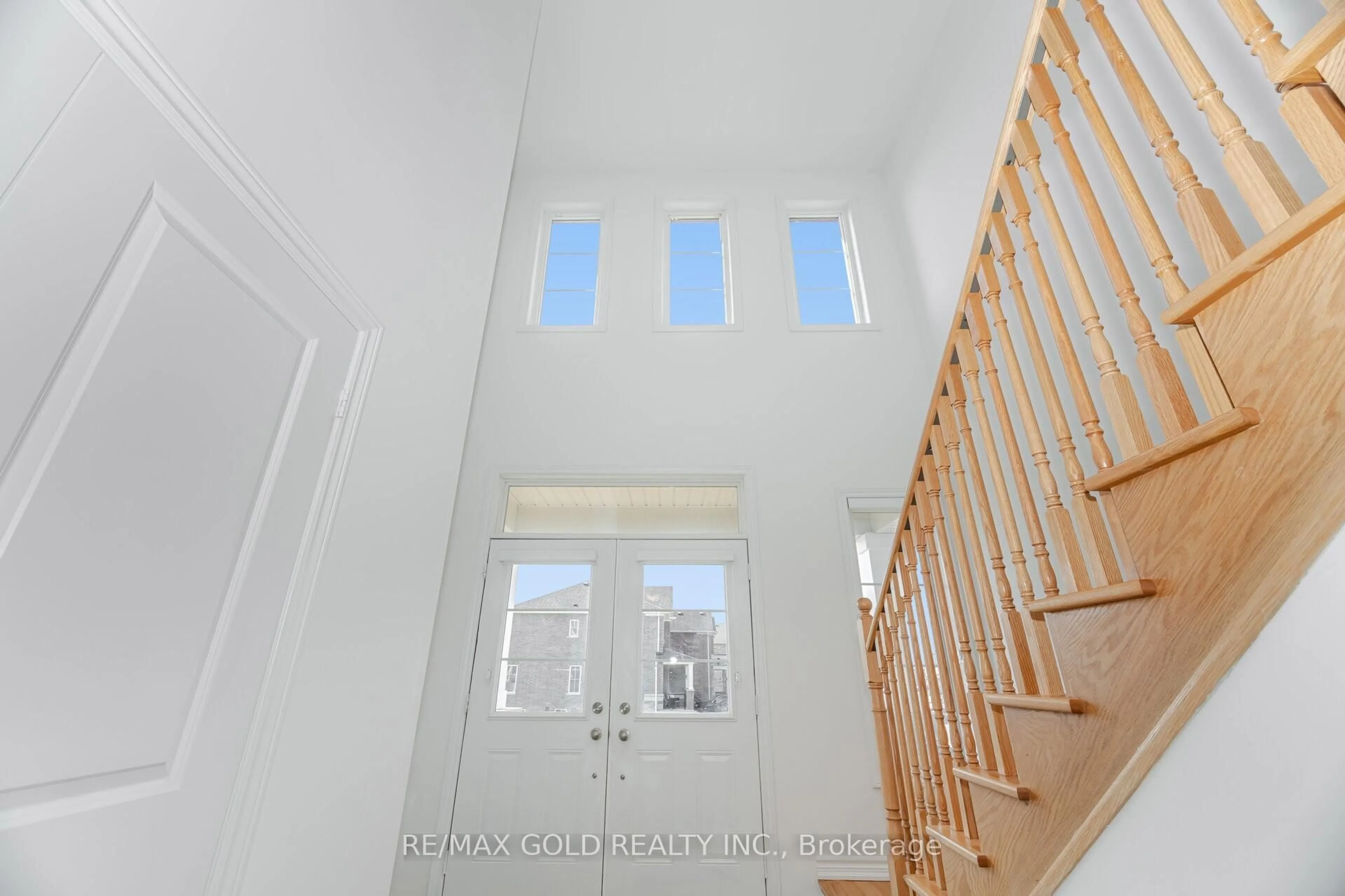 Unknown for 37 Corbett St, Southgate Ontario N0C 1B0