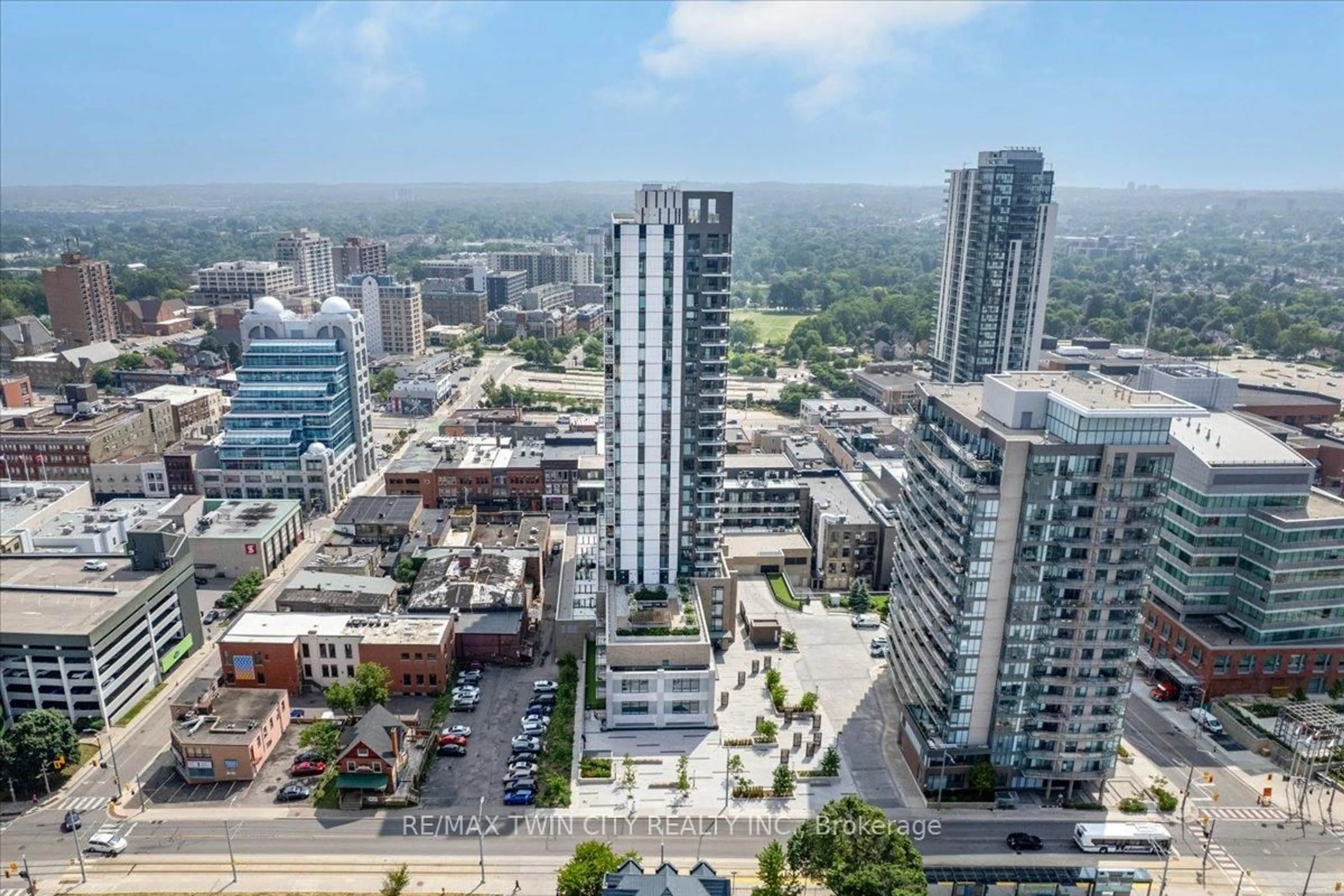 A pic from outside/outdoor area/front of a property/back of a property/a pic from drone, city buildings view from balcony for 55 Duke St #505, Kitchener Ontario N2H 0C9