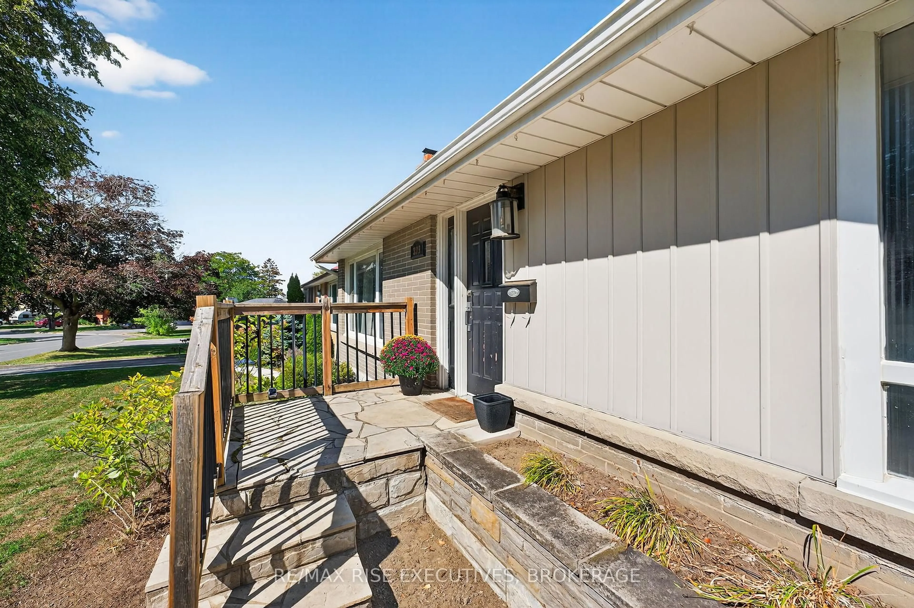 Unknown for 309 Arrowhead Pl, Kingston Ontario K7M 3L4