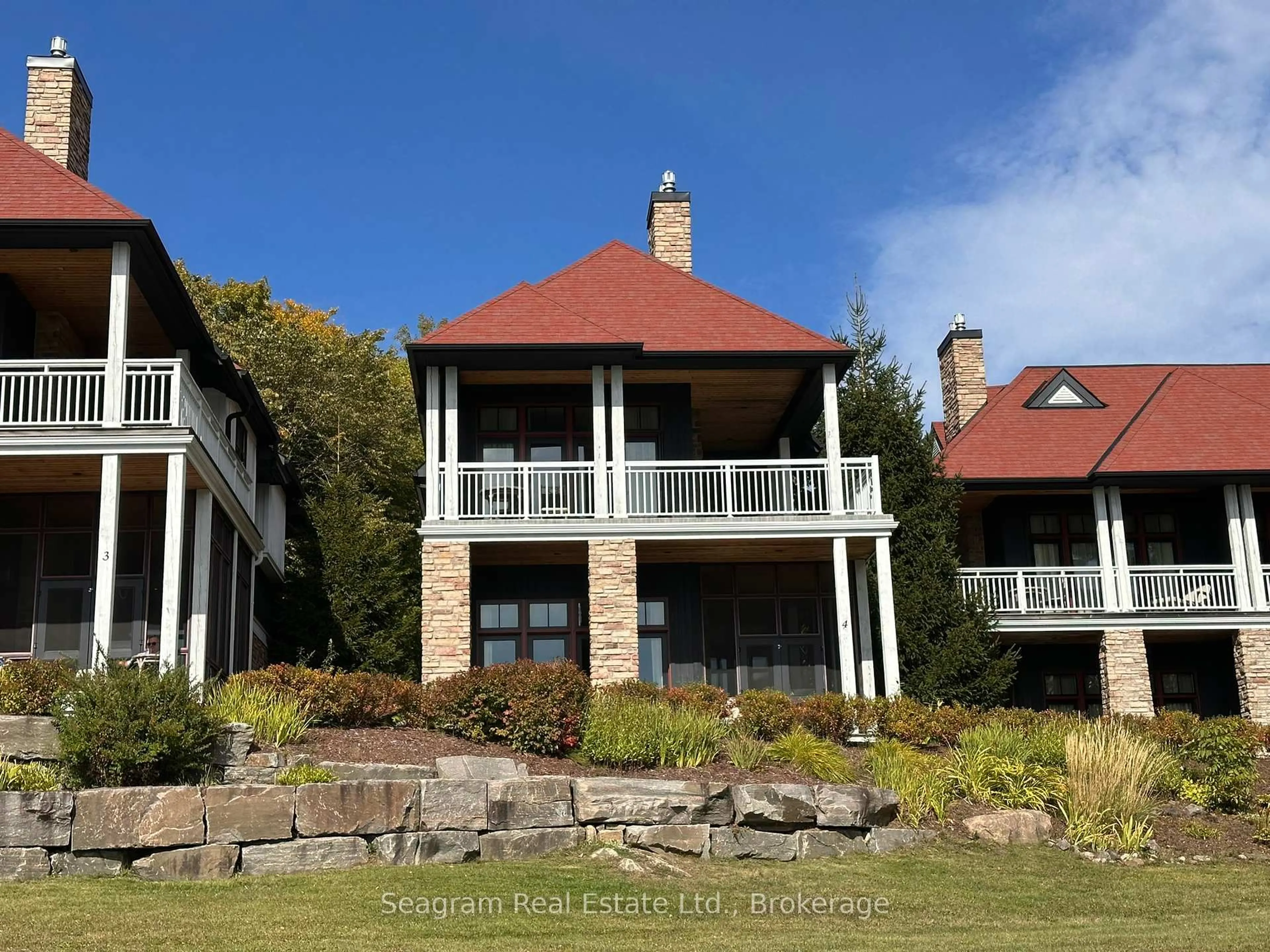 A pic from outside/outdoor area/front of a property/back of a property/a pic from drone, unknown for 1003 Matthews Dr #Cottage #4, Muskoka Lakes Ontario P0B 1P0