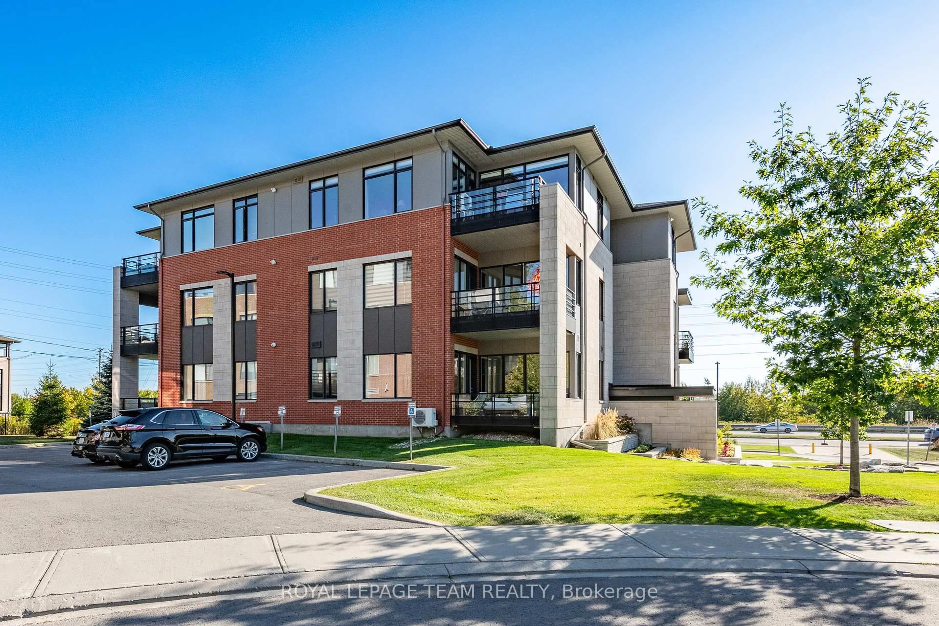 Unknown for 190 Boundstone Way #302, Ottawa Ontario K2T 0M9