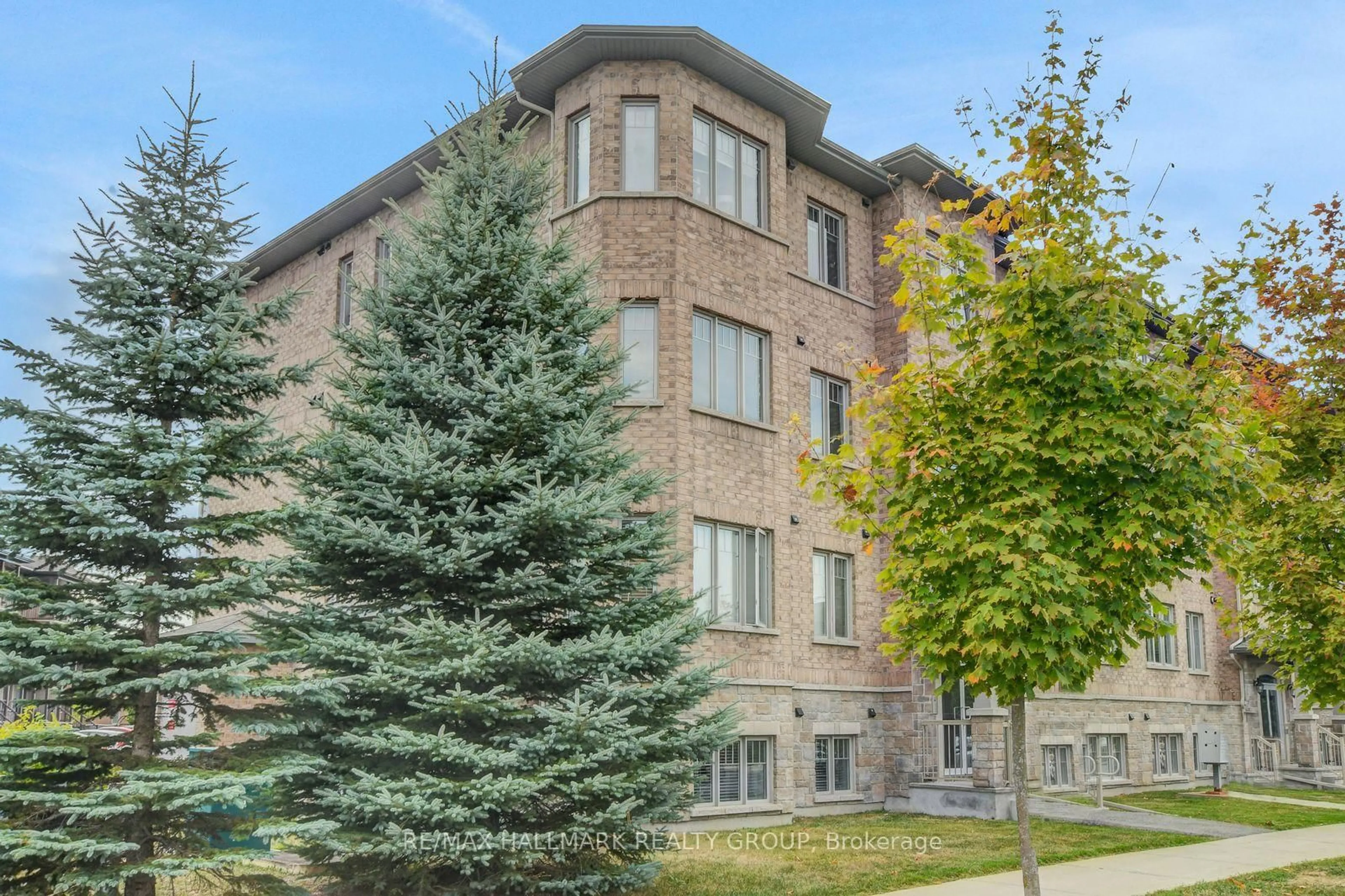 Home with brick exterior material, building for 486 Via Verona Ave #1, Ottawa Ontario K2J 6B3
