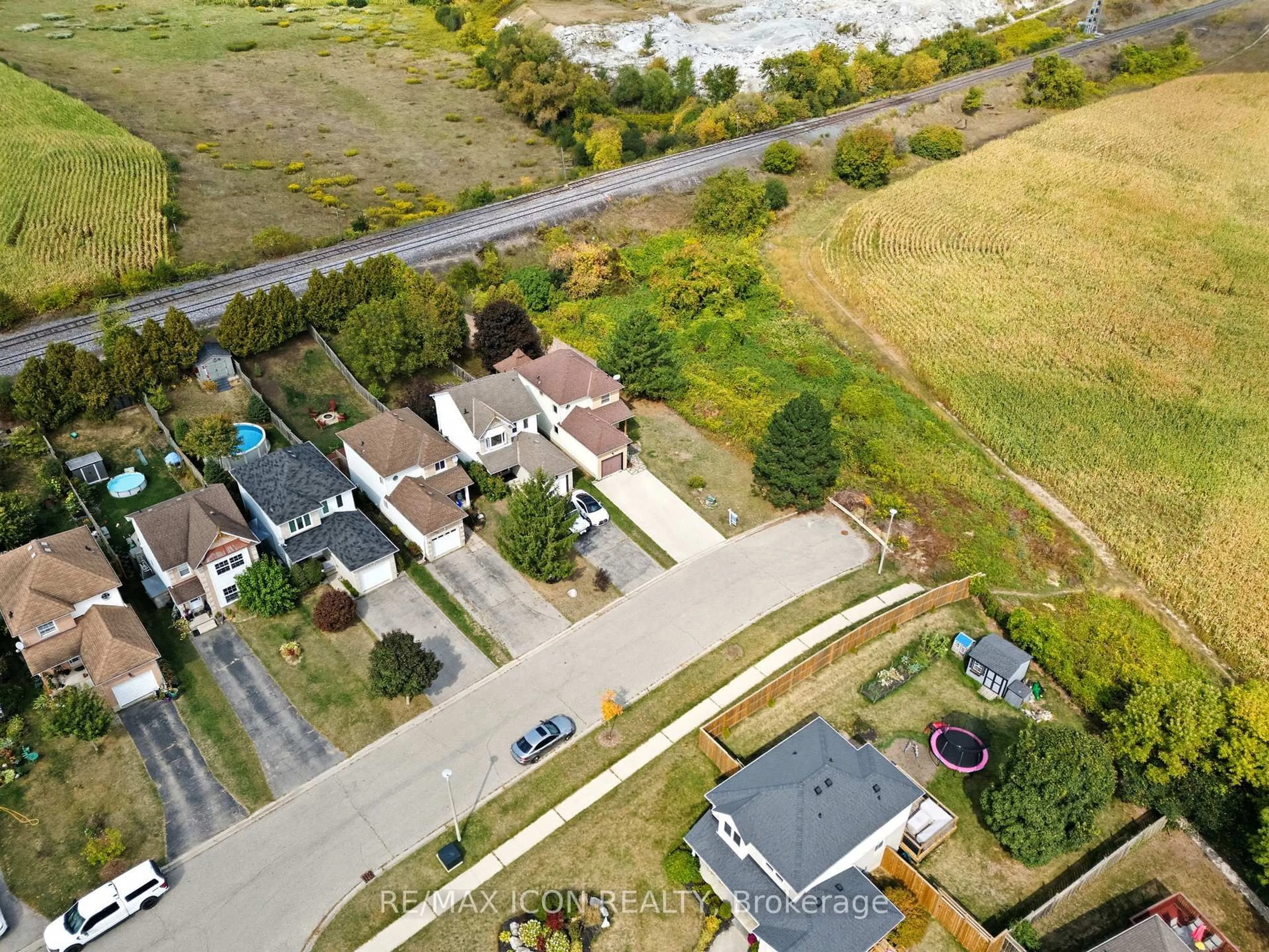 A pic from outside/outdoor area/front of a property/back of a property/a pic from drone, street for 250 Inglis St, North Dumfries Ontario N0B 1E0