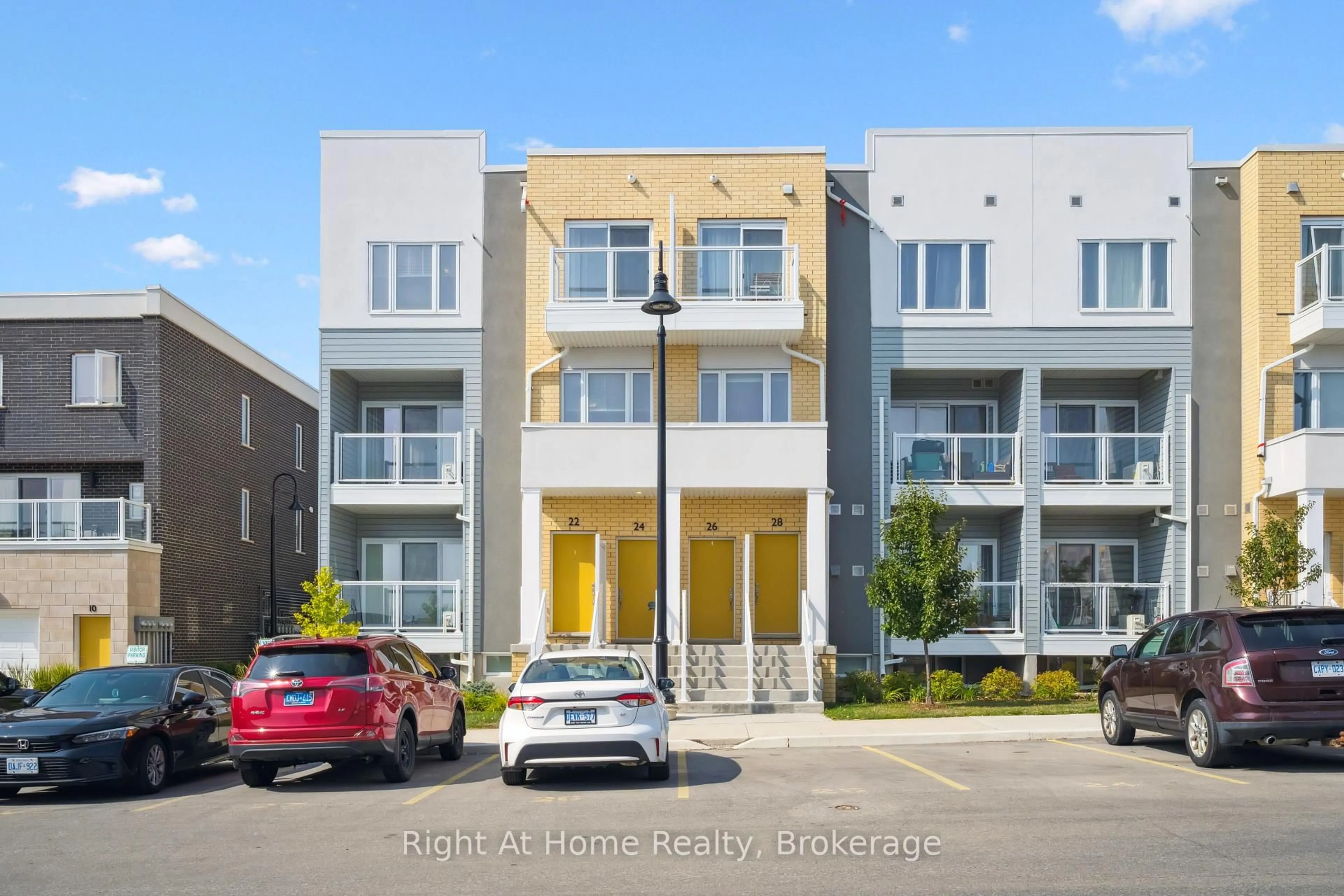 Unknown for 24 Progress Cres, Kitchener Ontario N2R 0R7