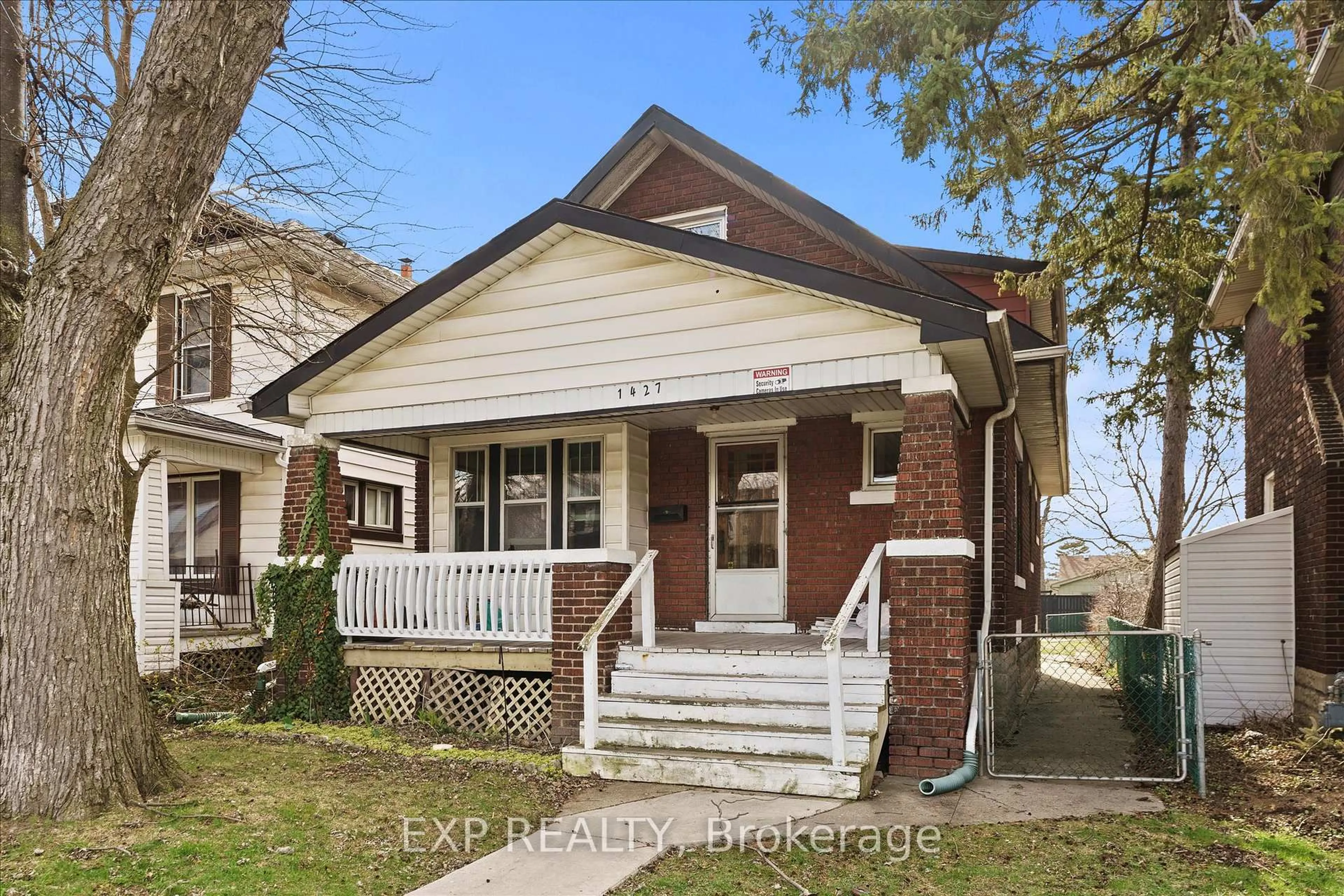 Home with brick exterior material, street for 1427 Bruce Ave, Windsor Ontario N8X 1X6