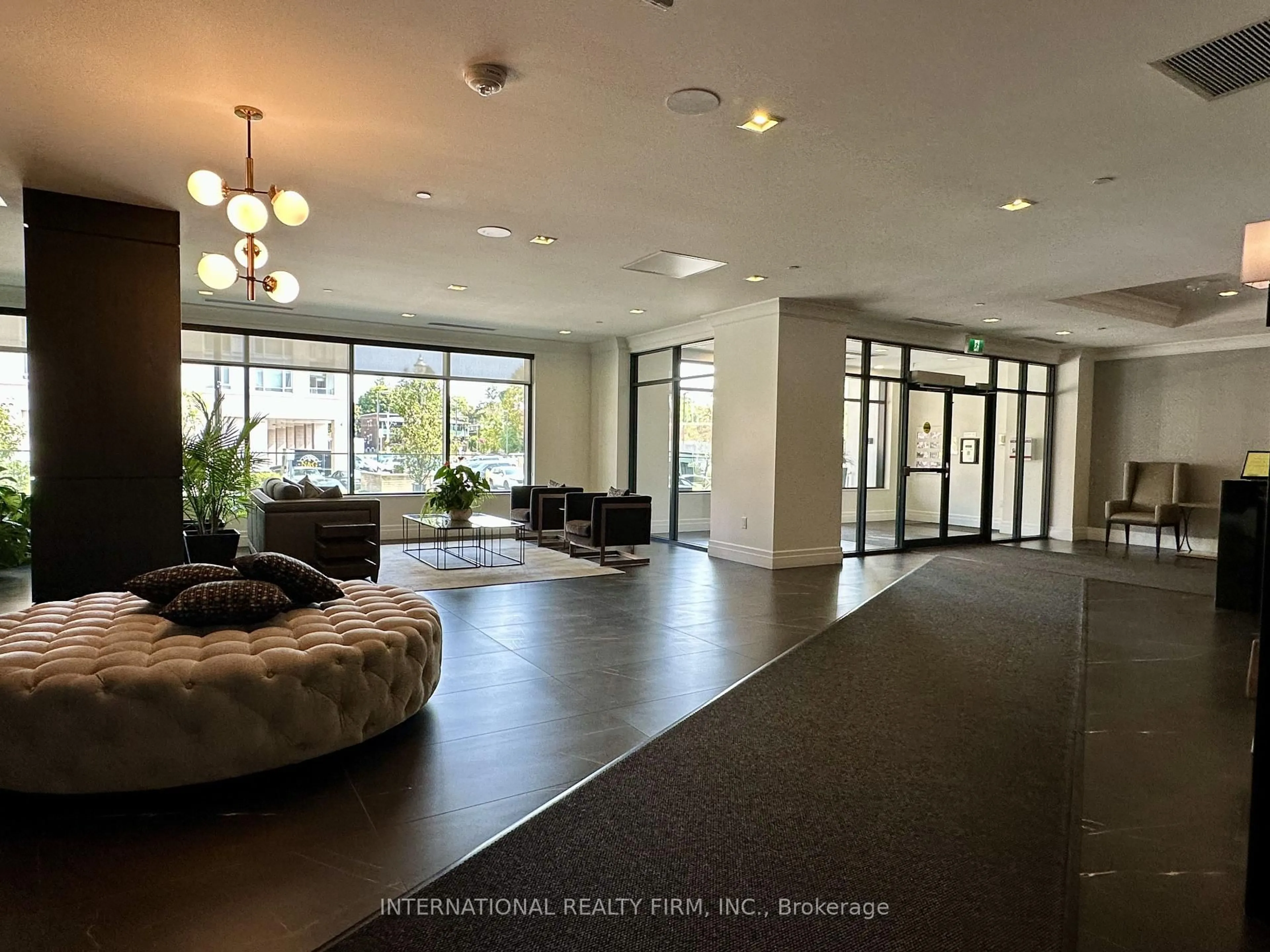 Indoor foyer for 155 Caroline St, Waterloo Ontario N2L 0J8