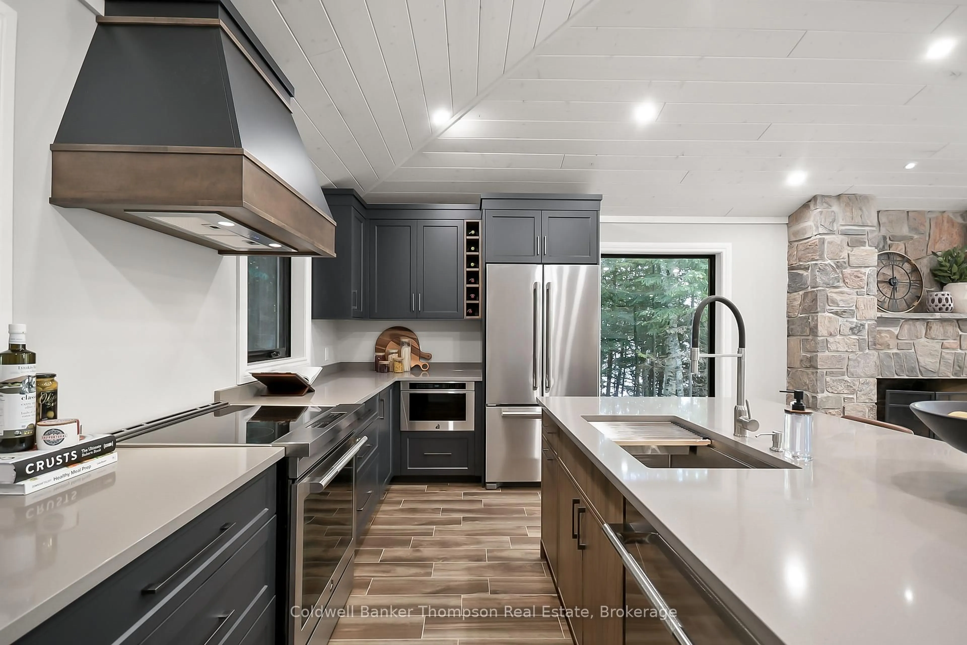 Contemporary kitchen, unknown for 1108 South Bernard Lake Rd, Sundridge Ontario P0A 1Z0