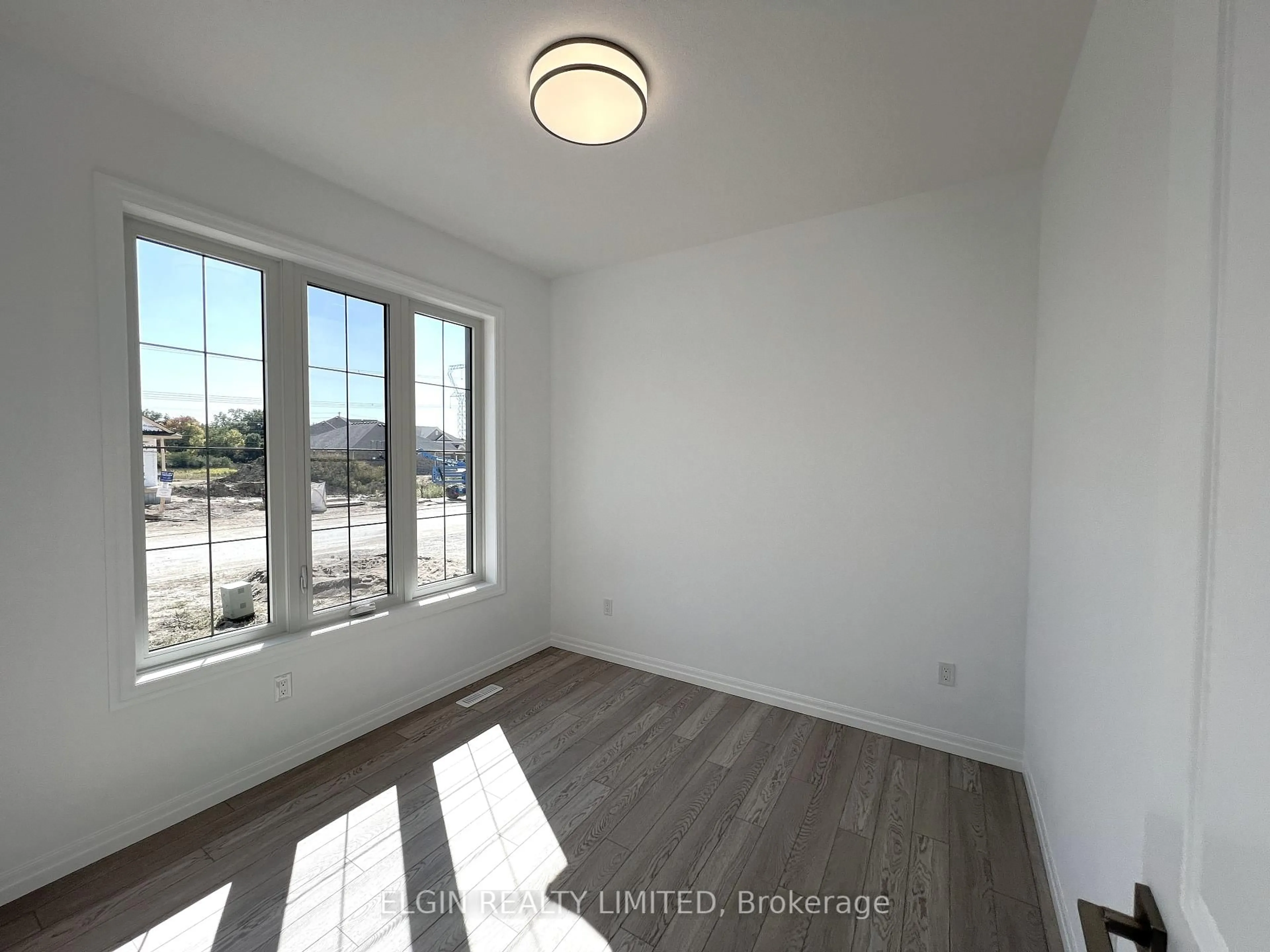 A pic of a room for 42199 McBain Line, Central Elgin Ontario N5P 0E4