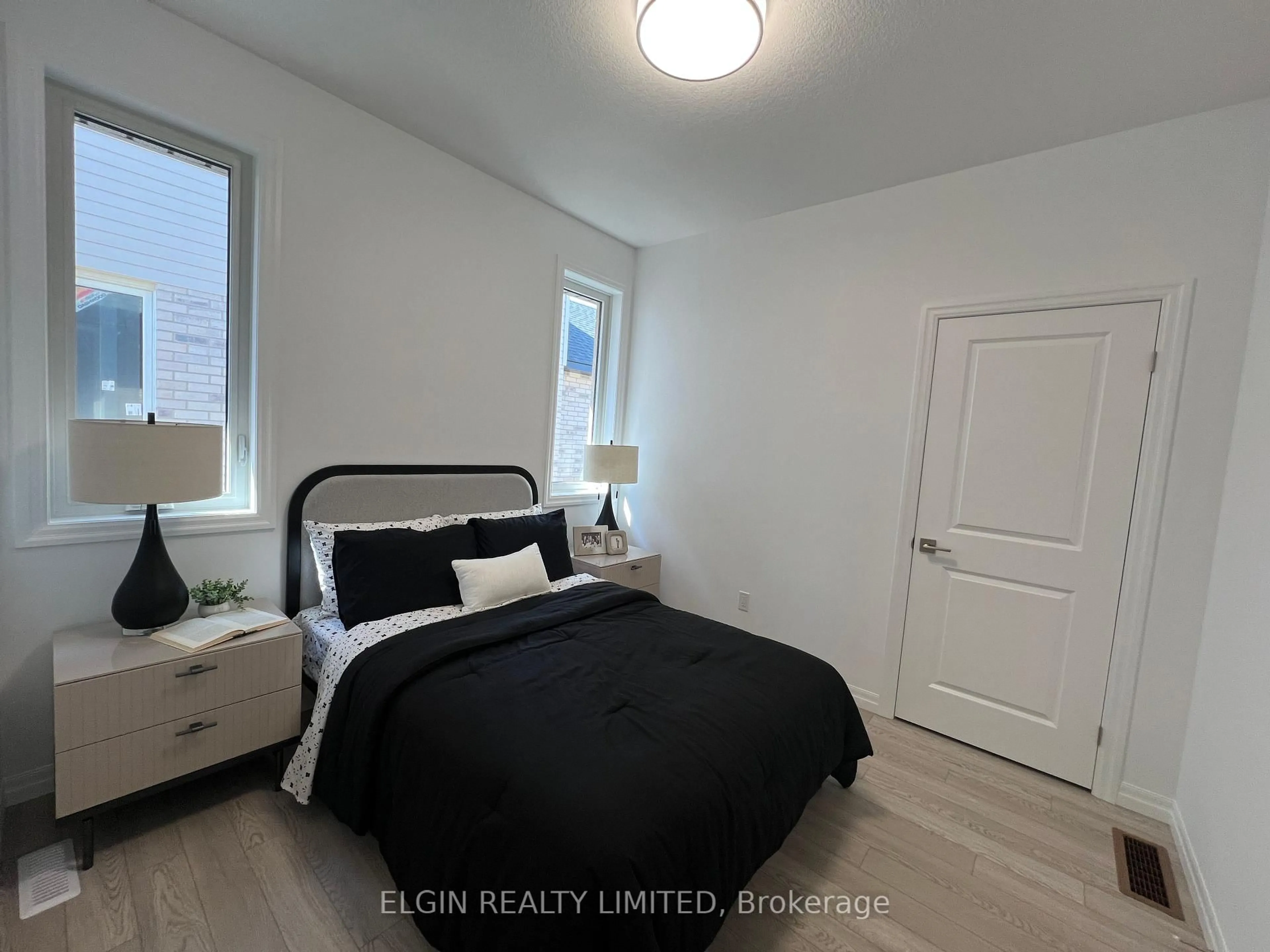 A pic of a room for 42199 McBain Line, Central Elgin Ontario N5P 0E4