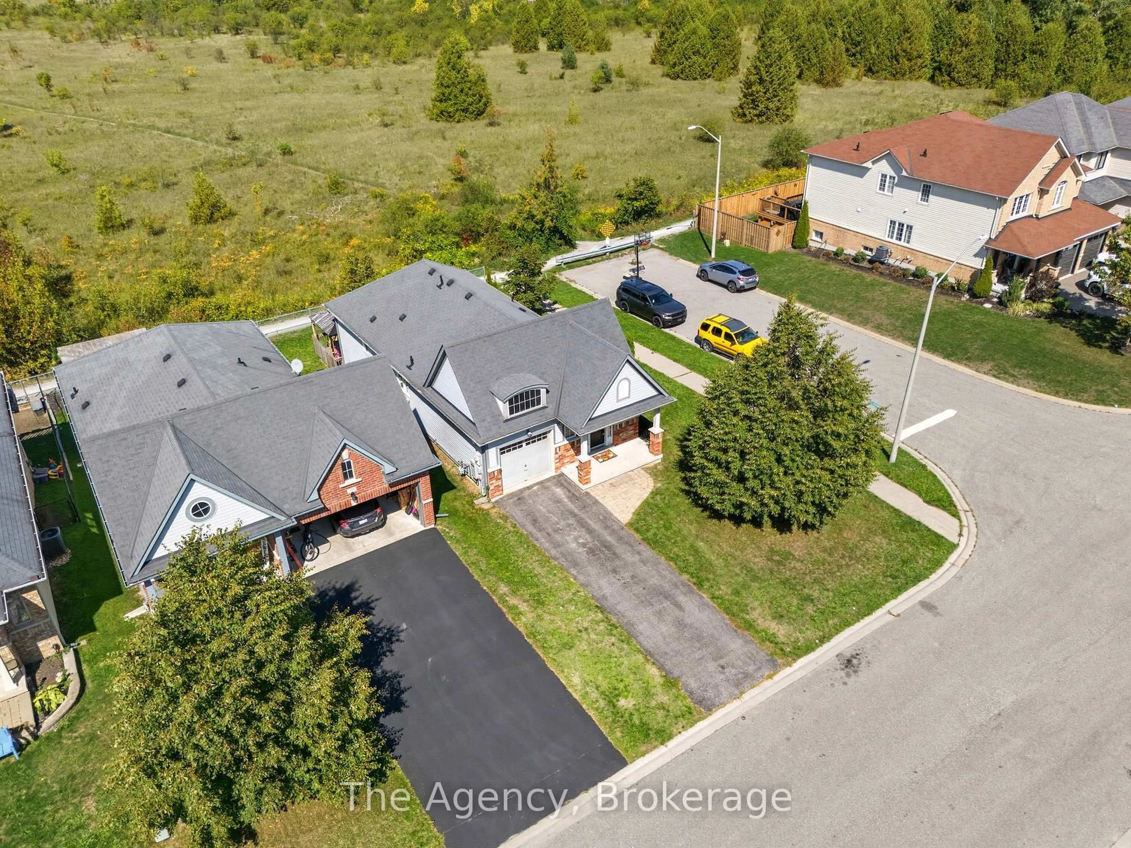A pic from outside/outdoor area/front of a property/back of a property/a pic from drone, street for 70 Cook St, Kawartha Lakes Ontario K9V 0C7