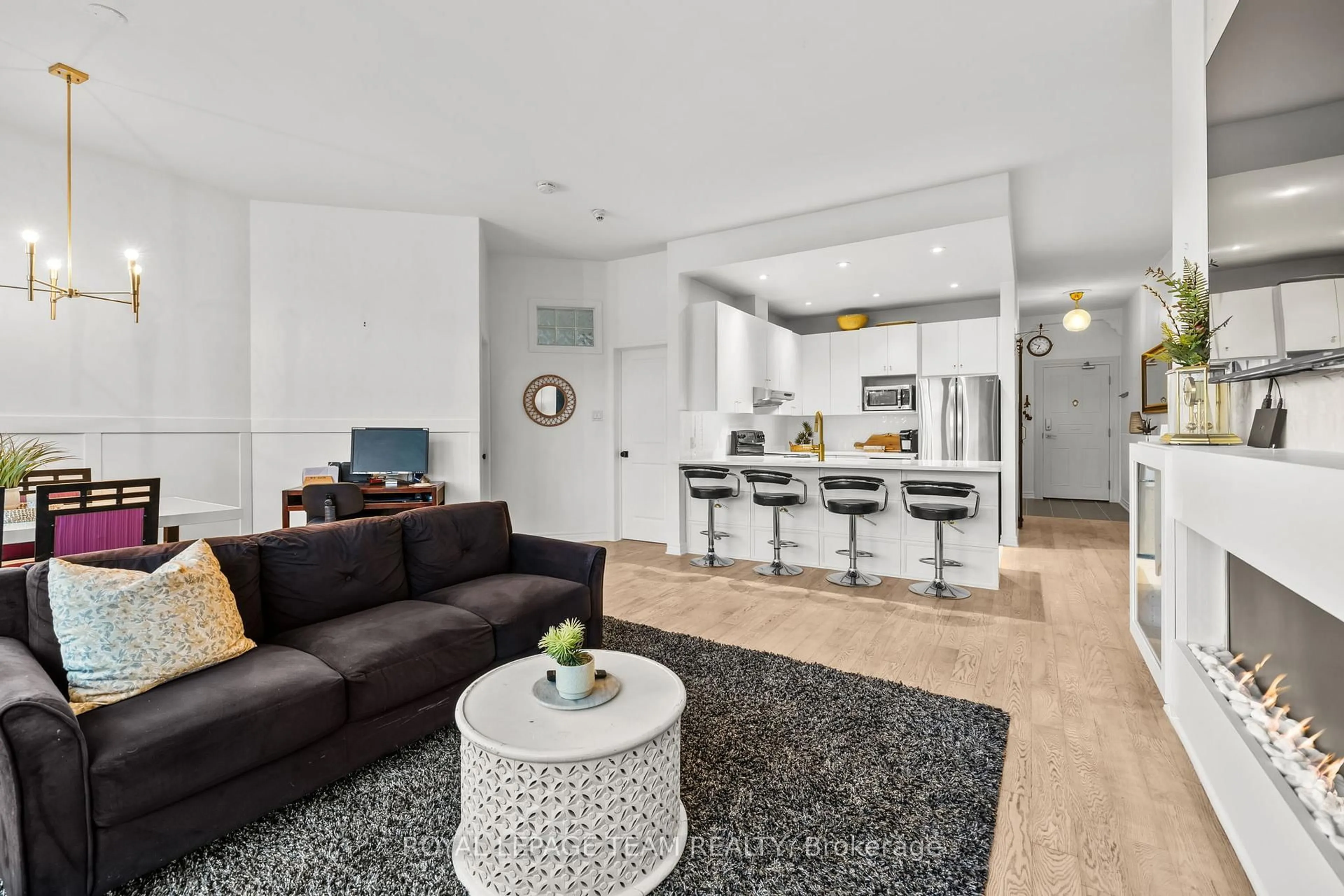 Open concept kitchen, unknown for 500 Claridge Dr #203, Ottawa Ontario K2J 3G5