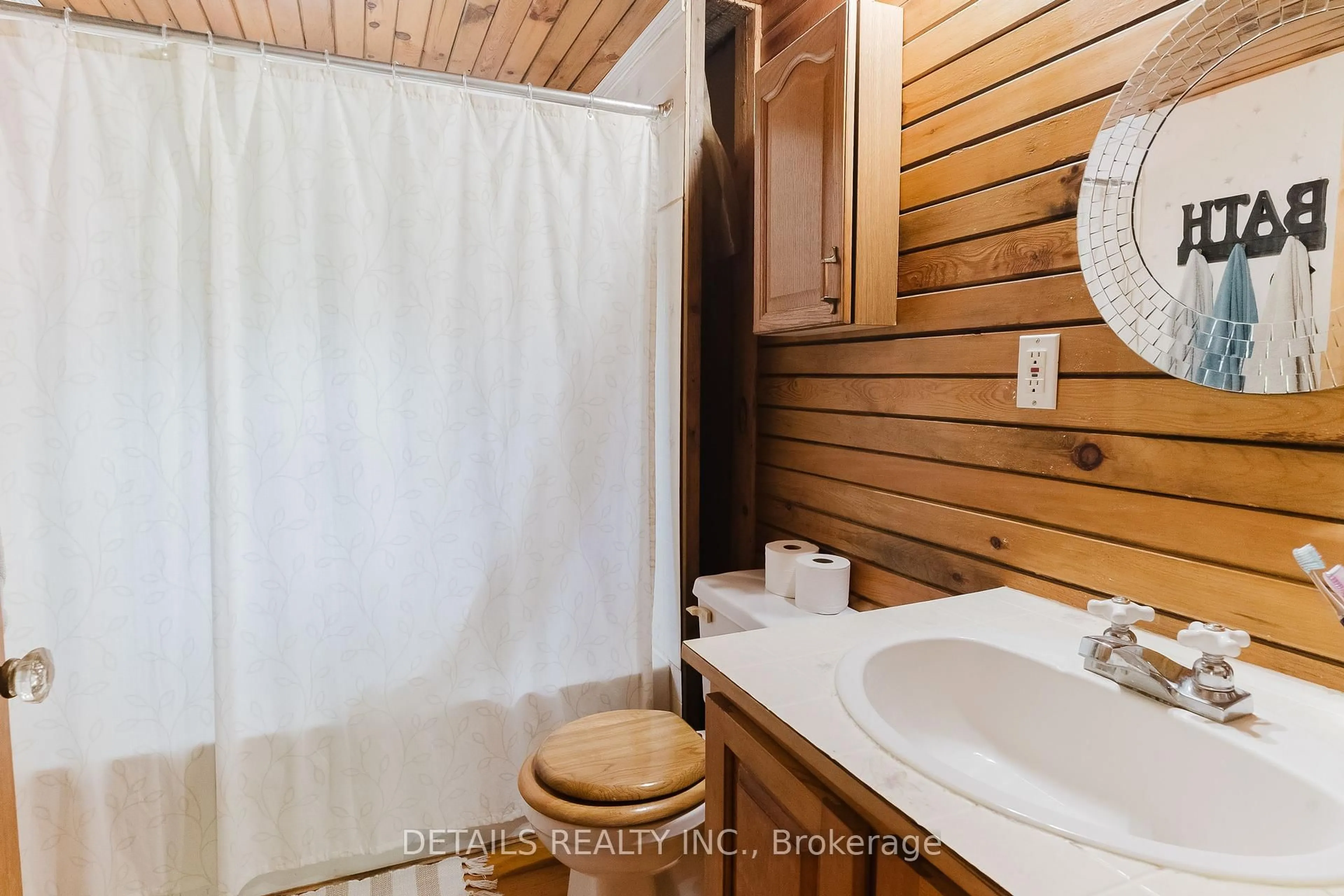Standard bathroom, unknown for 1502 Drummond Con 10A Rd, Lanark Ontario K0G 1K0