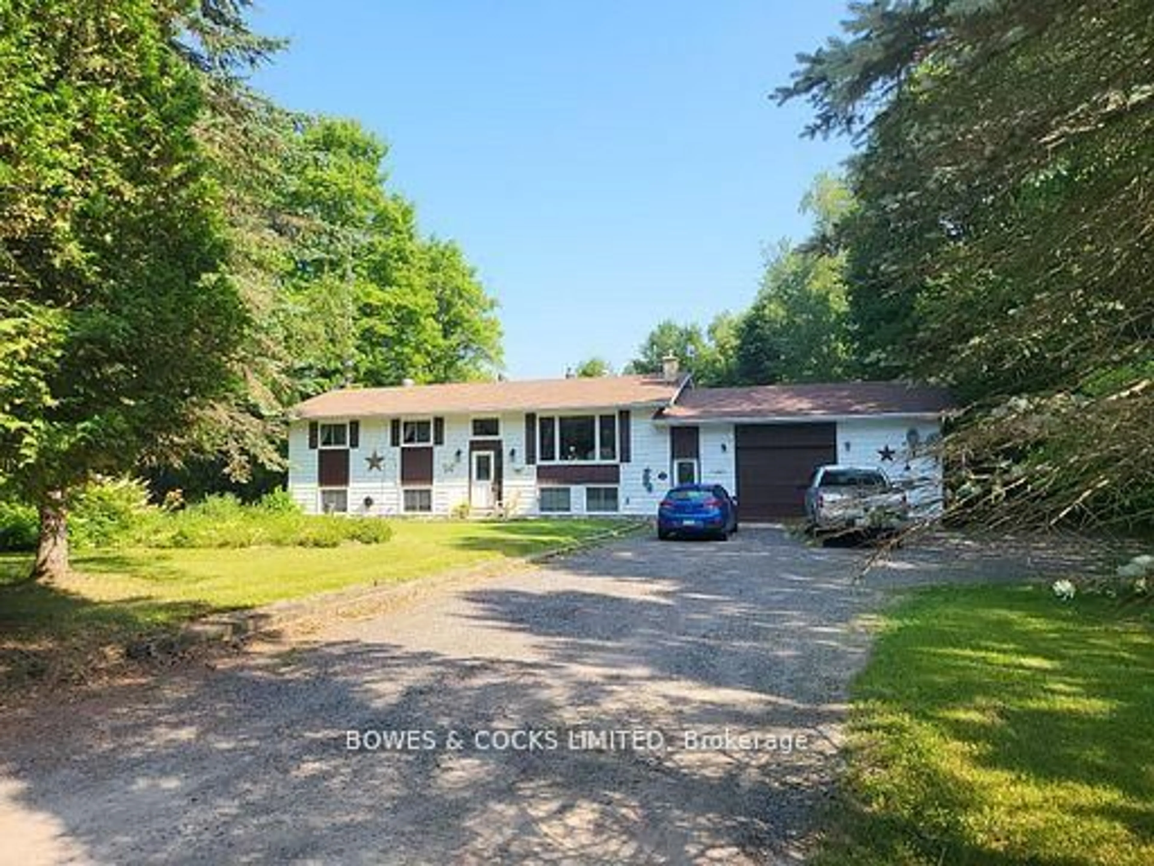 A pic from outside/outdoor area/front of a property/back of a property/a pic from drone, street for 109 Quarry Rd, Bancroft Ontario K0L 1C0