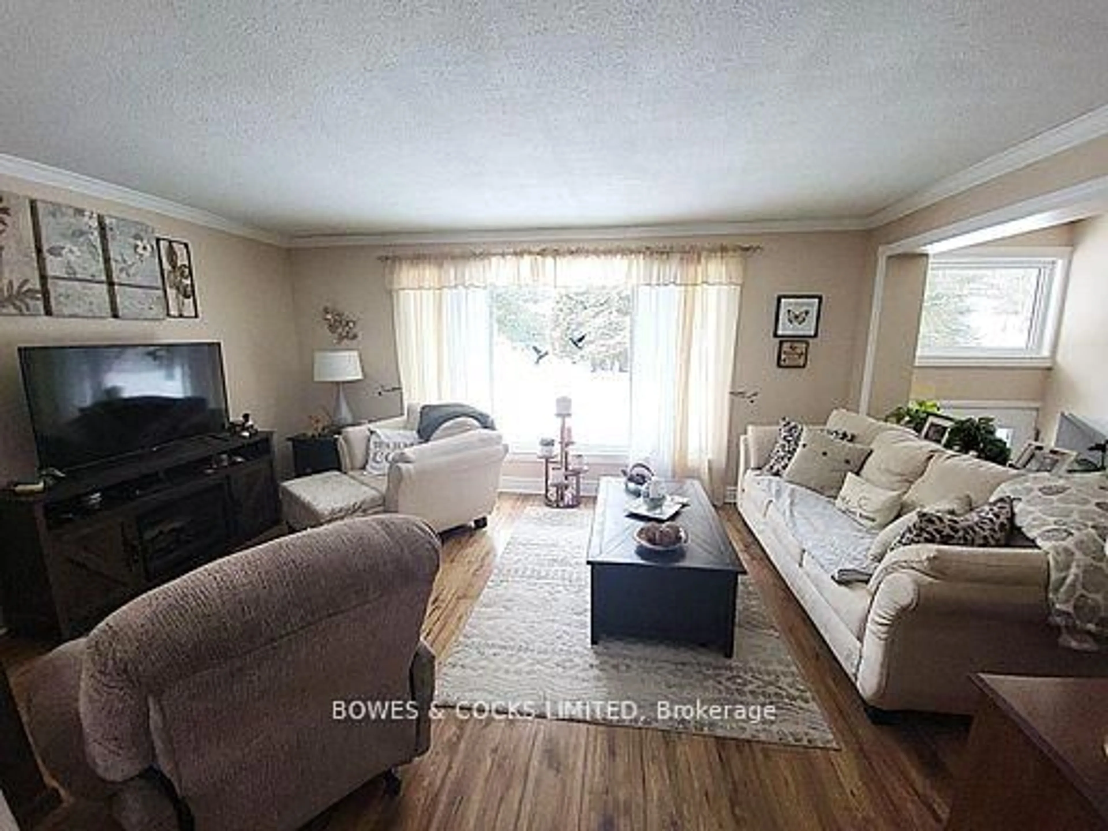 Living room with furniture, unknown for 109 Quarry Rd, Bancroft Ontario K0L 1C0