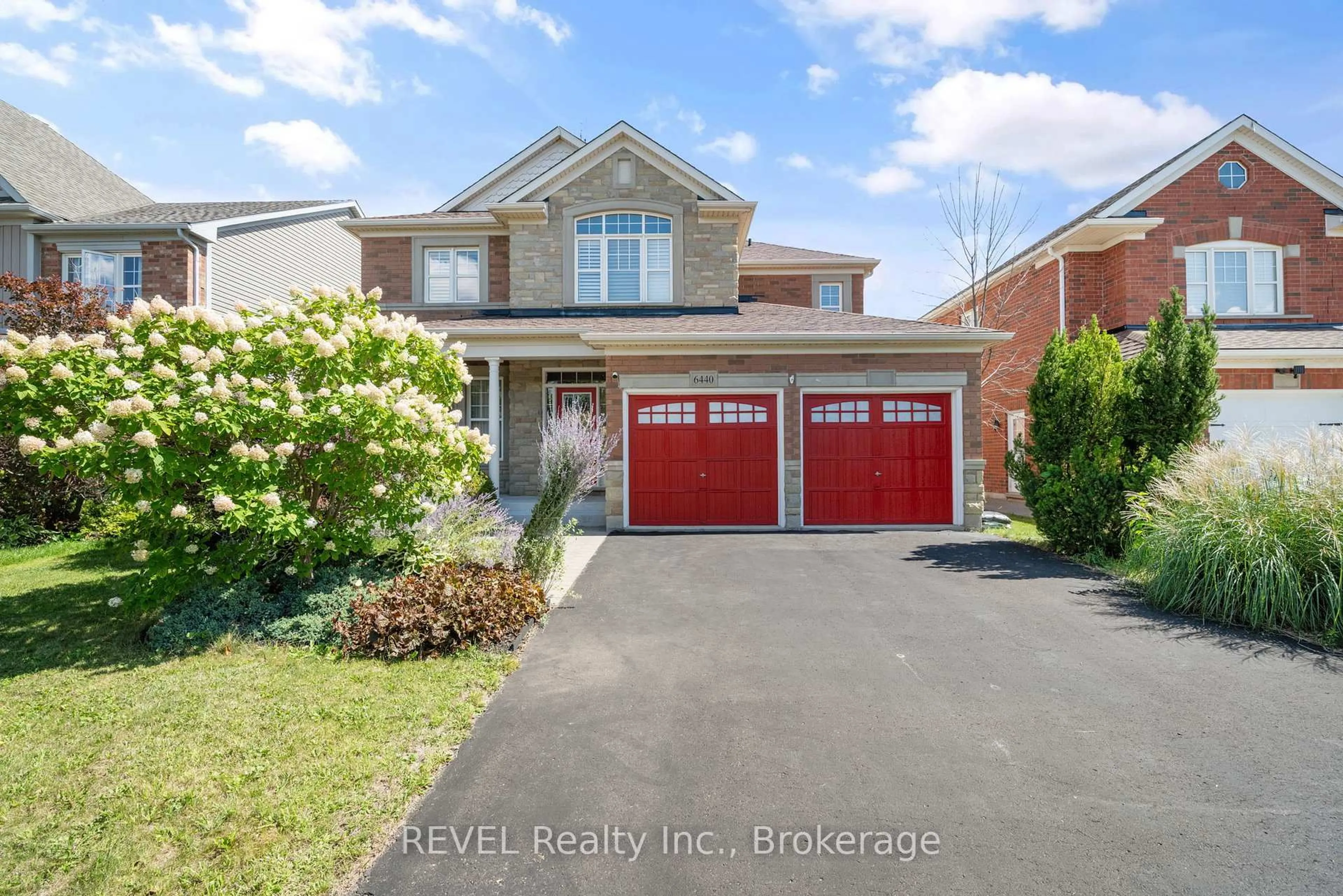 Home with brick exterior material, street for 6440 ST. MICHAEL Ave, Niagara Falls Ontario L2H 0C5