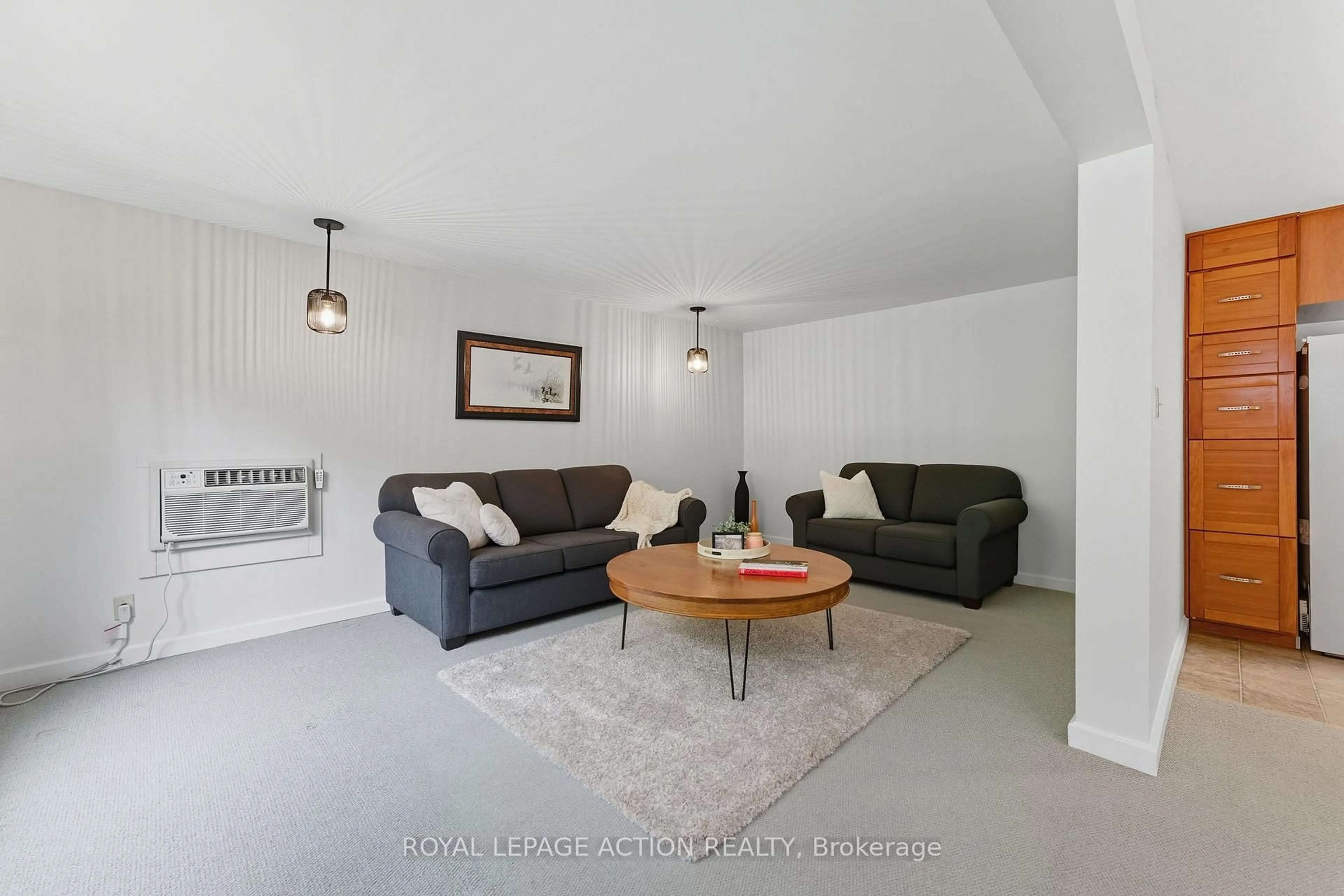 Living room with furniture, unknown for 14 Jackson Hts, Norfolk Ontario N0A 1N5