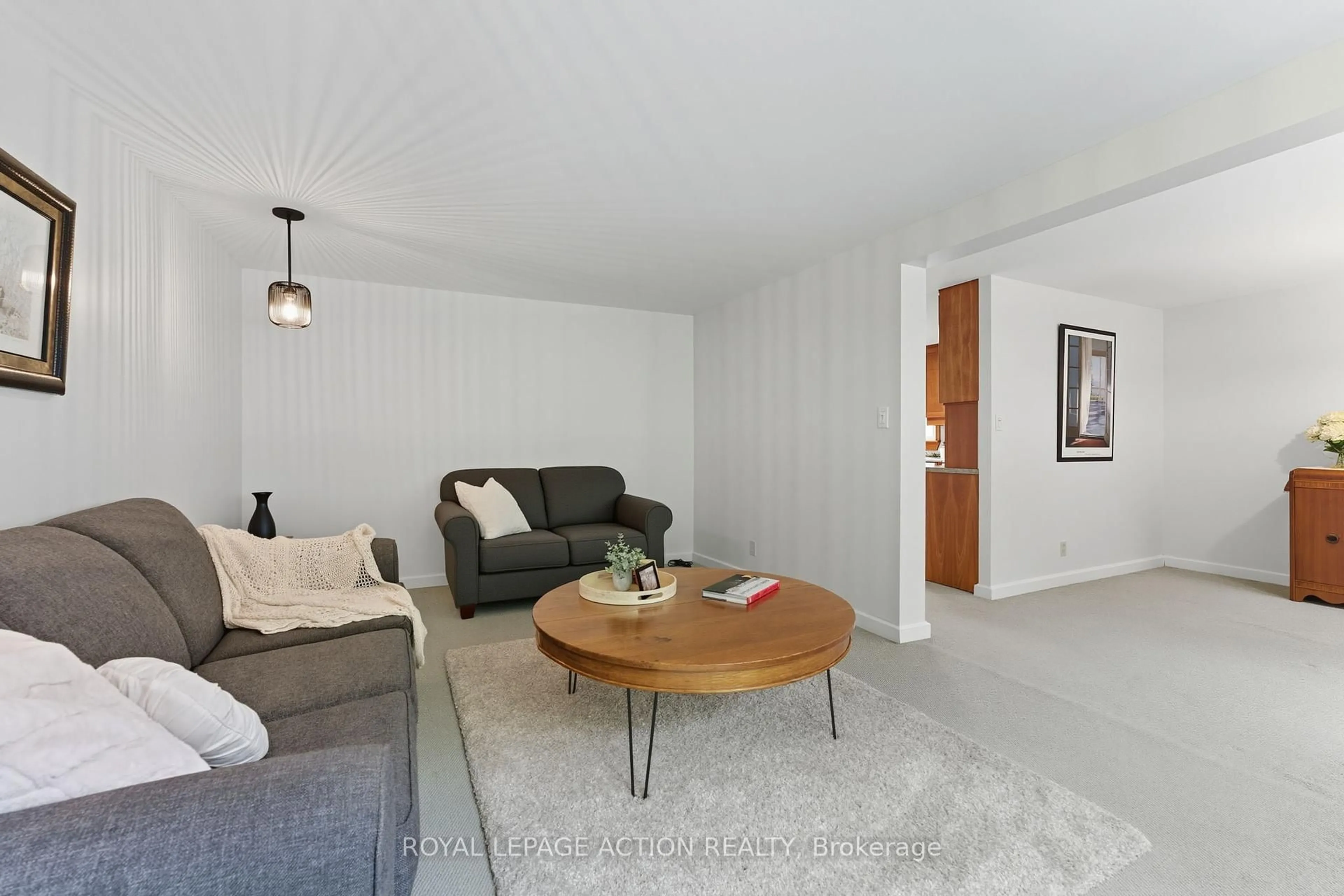 Living room with furniture, unknown for 14 Jackson Hts, Norfolk Ontario N0A 1N5